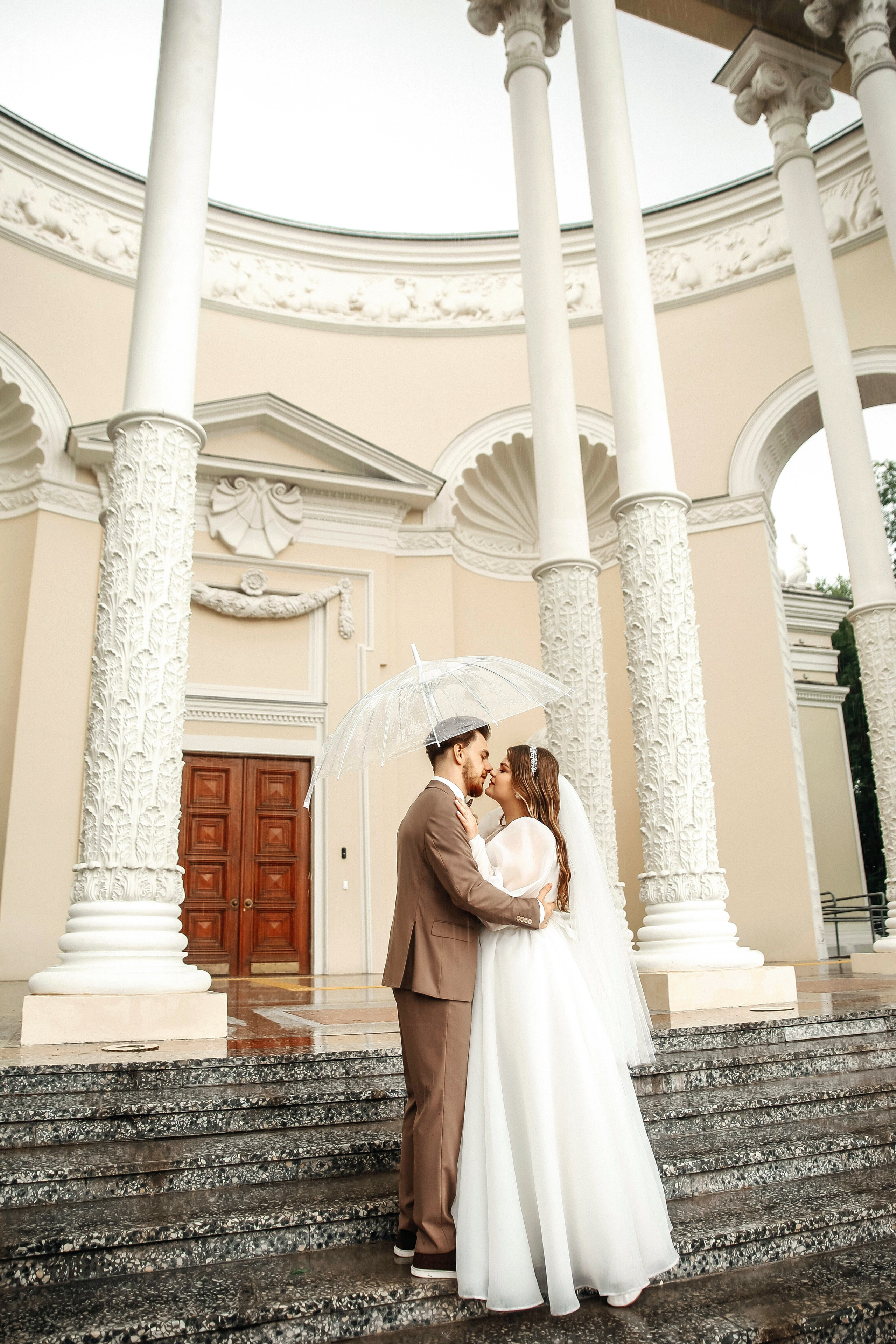 Свадебная фотосессия ВДНХ. Свадебный и семейный фотограф в Москве