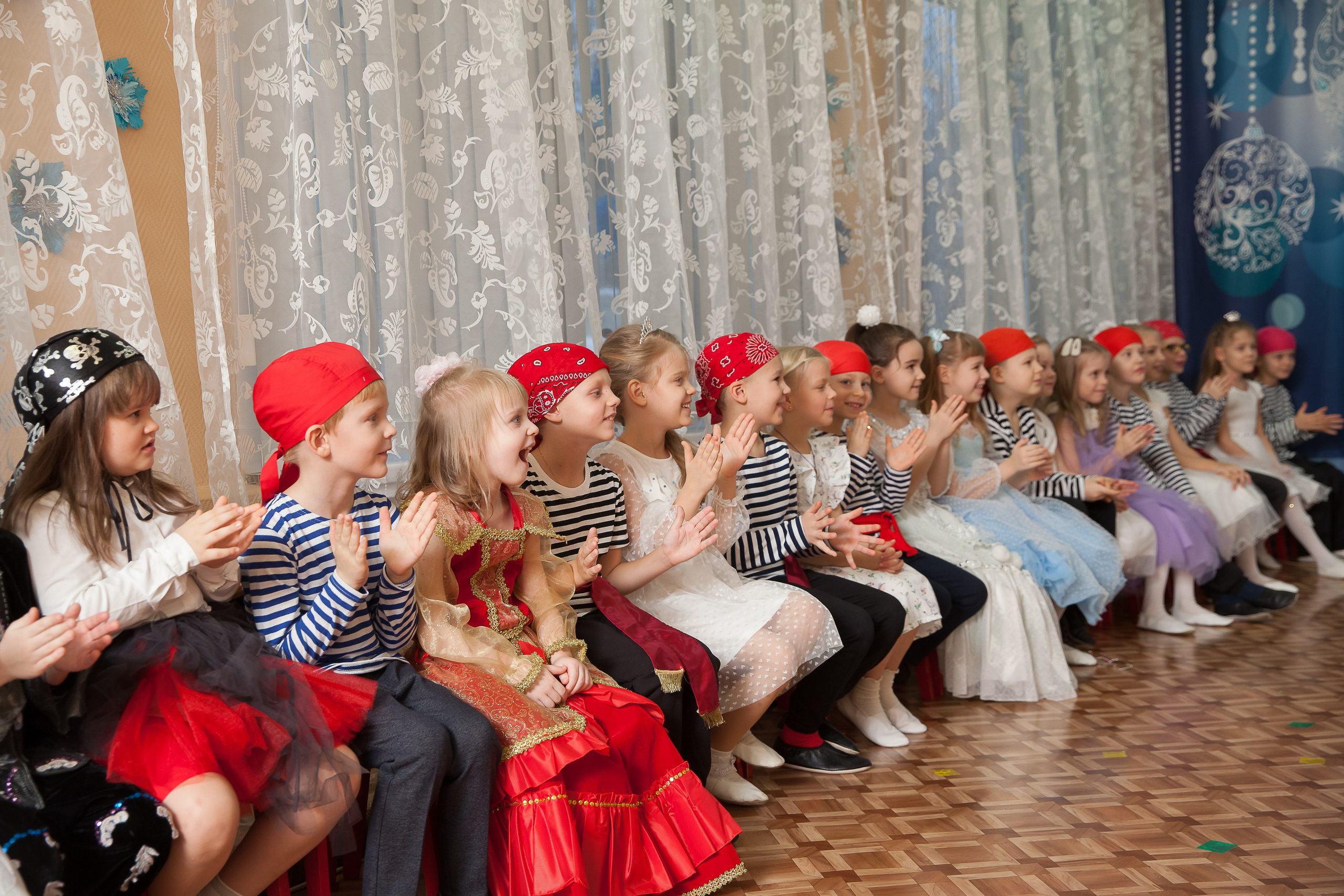 Новый Год 1508. Выпускные альбомы Москва. Фотограф Шукурова Кристина