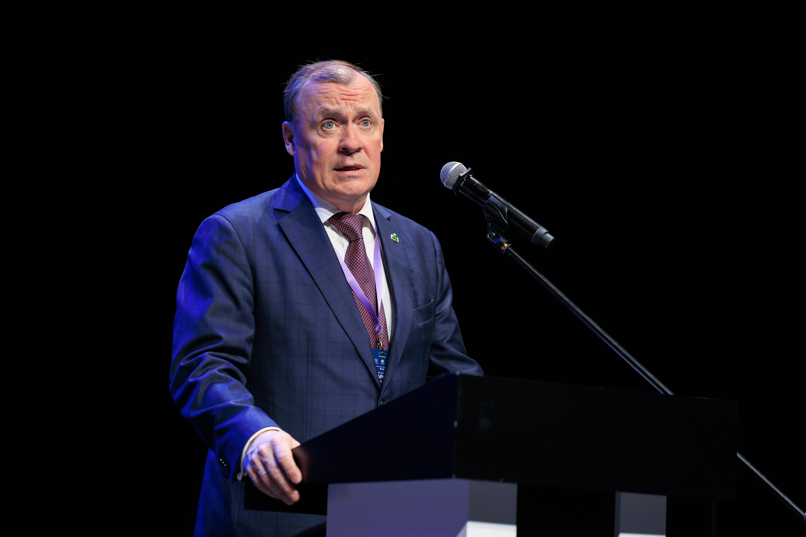 Финмакет ЭКСПО. Контент для бизнеса в Екатеринбурге Полдень Медиа