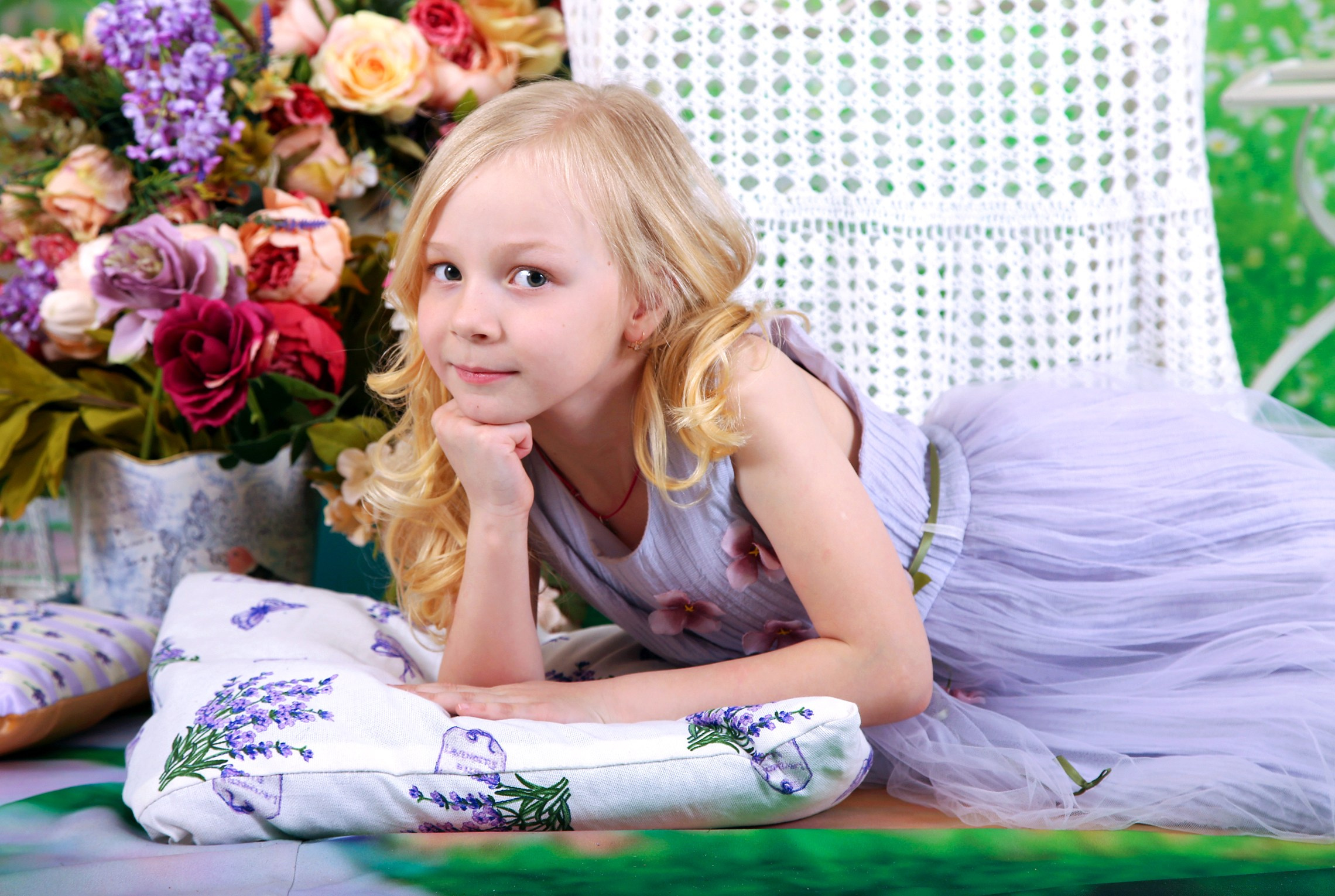 Сирень. Выпускные альбомы в Нижнем Новгороде | Фотостудия Звездочет | Никулина Наталья