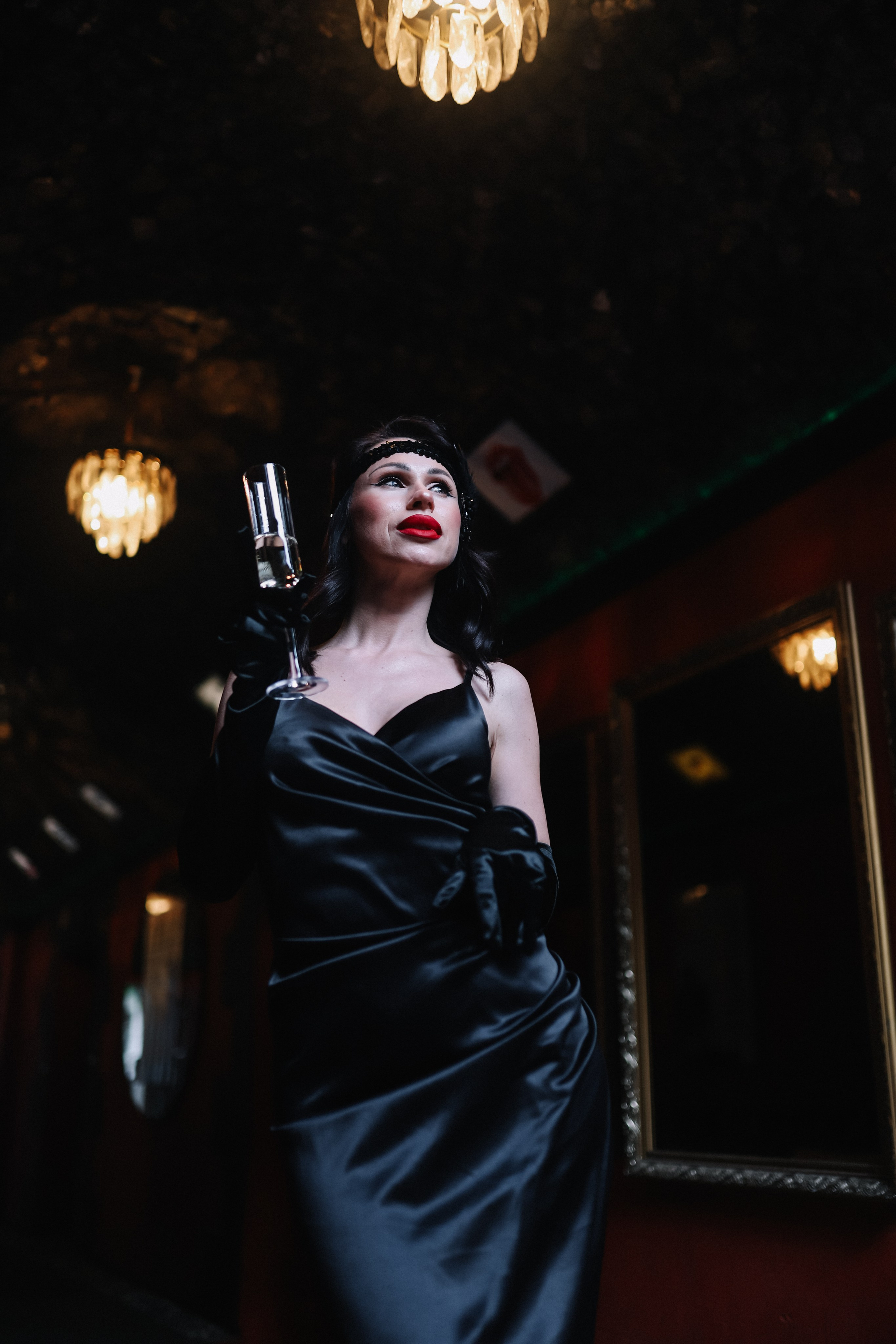 25.Диана и гости