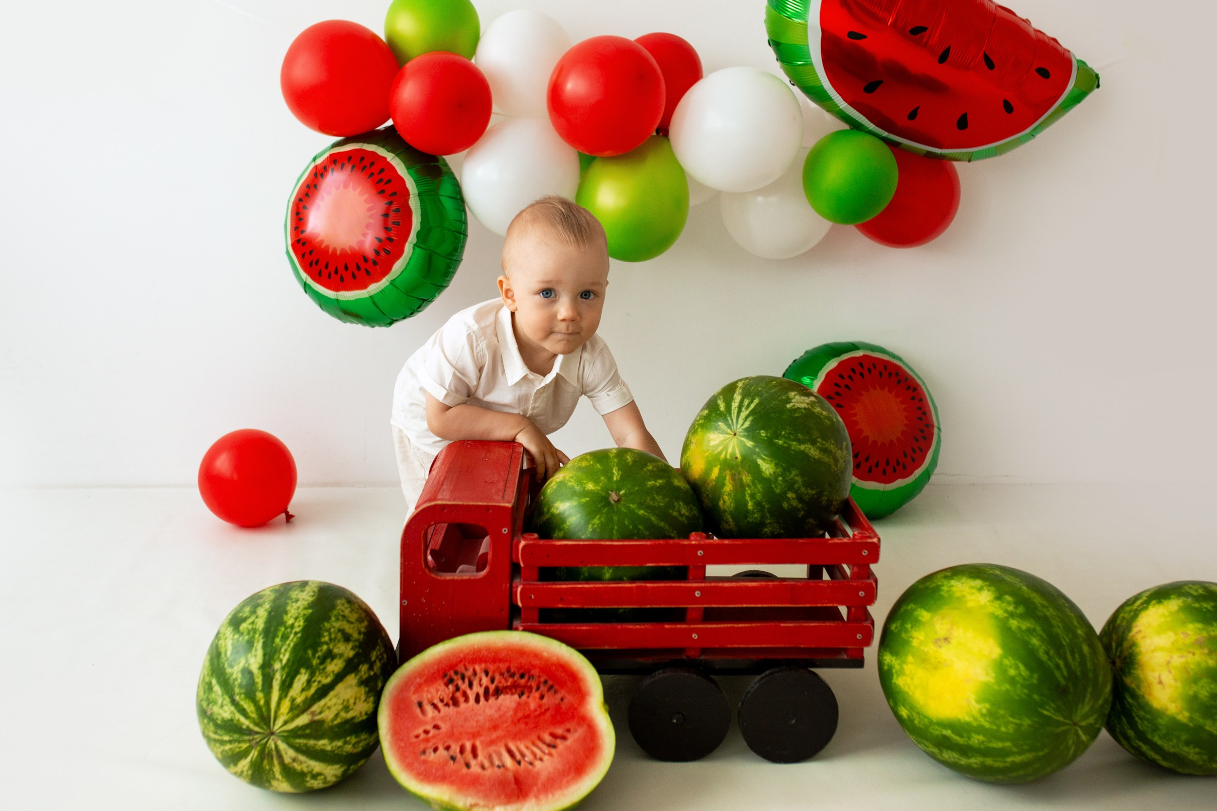 КОСТЯ и арбузы. Фотограф новорожденных Оксана Полевская