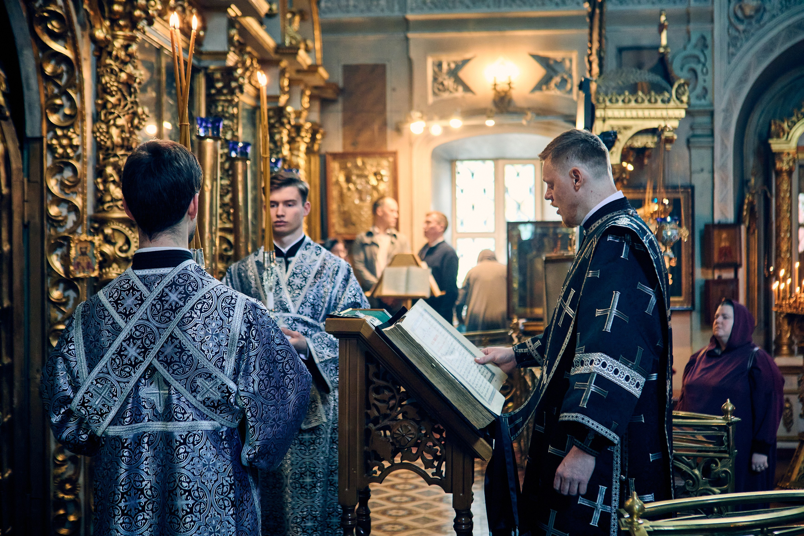 Вечерня с выносом Плащаницы Спасителя Плач. Пресвятой Богородицы. DMITRY MOISEENKO — фотограф, художник, топ-стилист