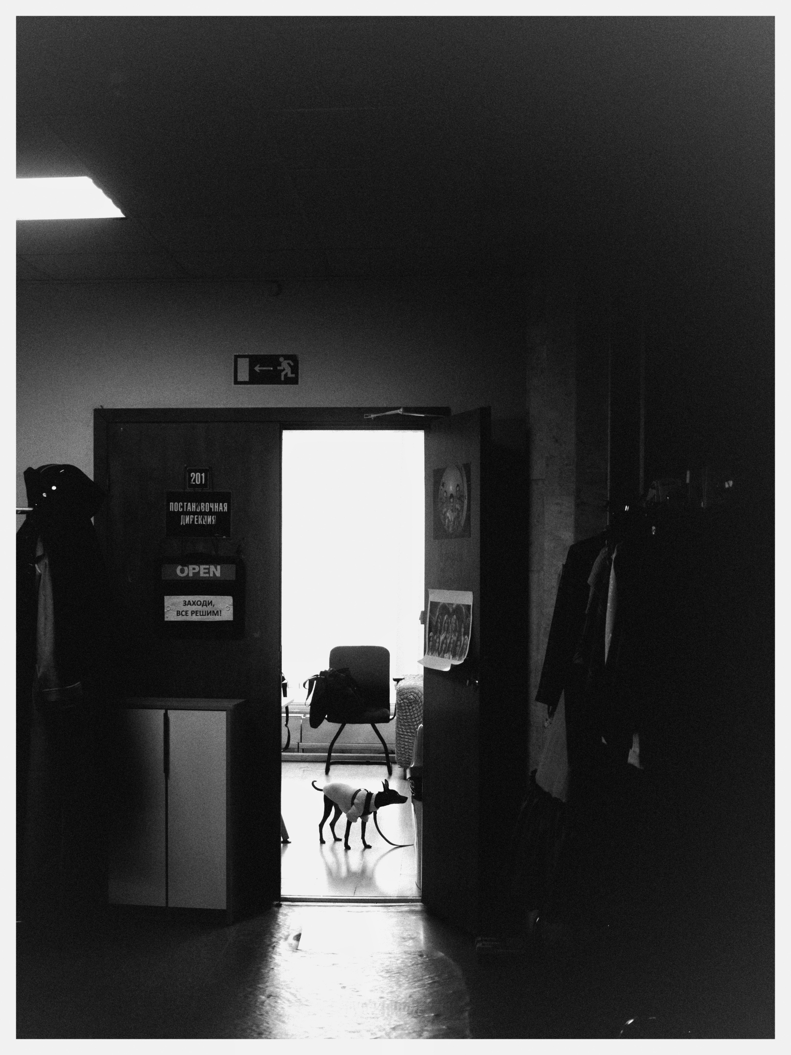 Theatre backstages. Portrait and backstage photographer Nina Crane