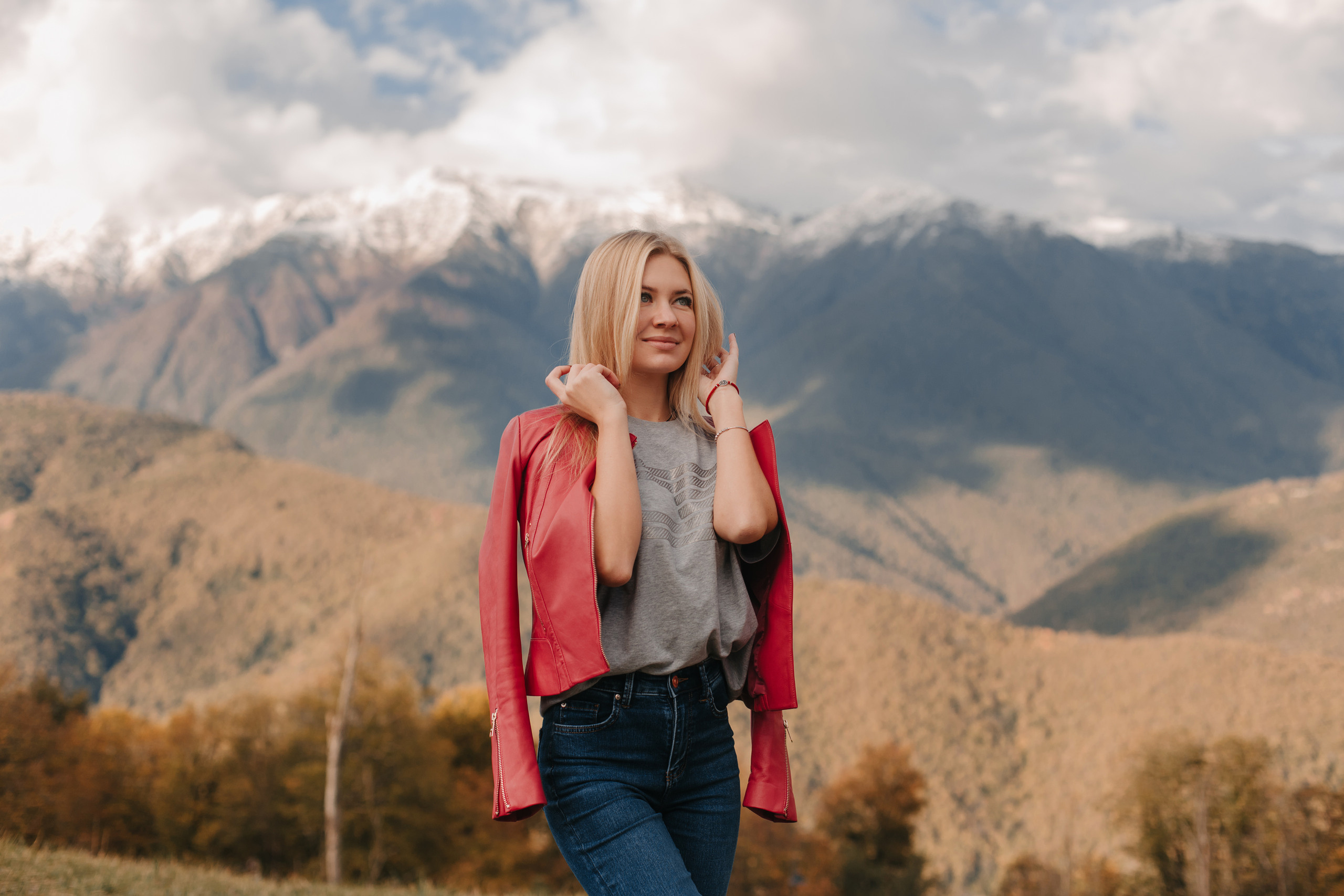 Полина. Милана Довгаль - семейный фотограф и видеограф  в Адлере и Сочи