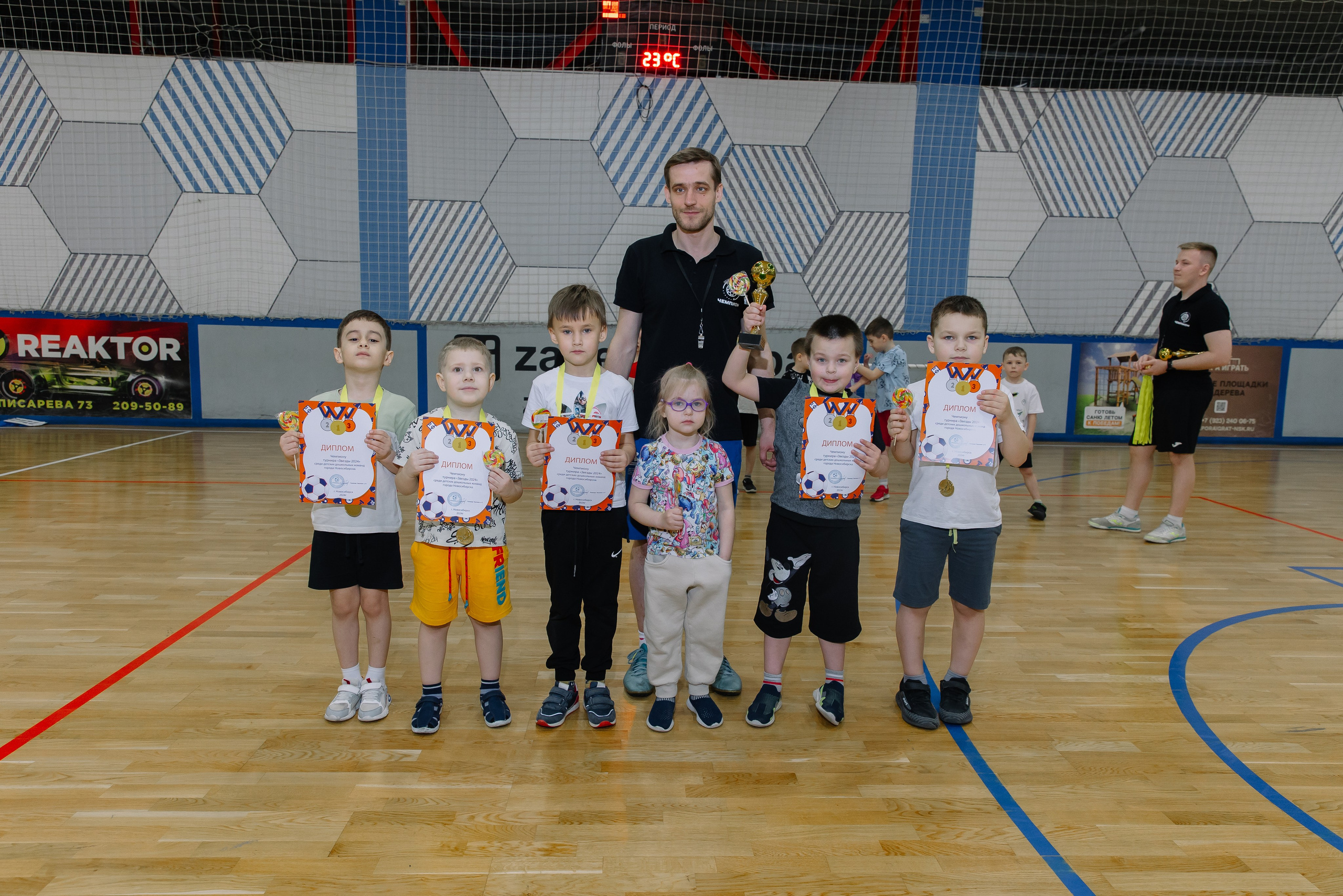 Футбольный турнир детского сада. Свадебный фотограф в Новосибирске Лидия Александровна