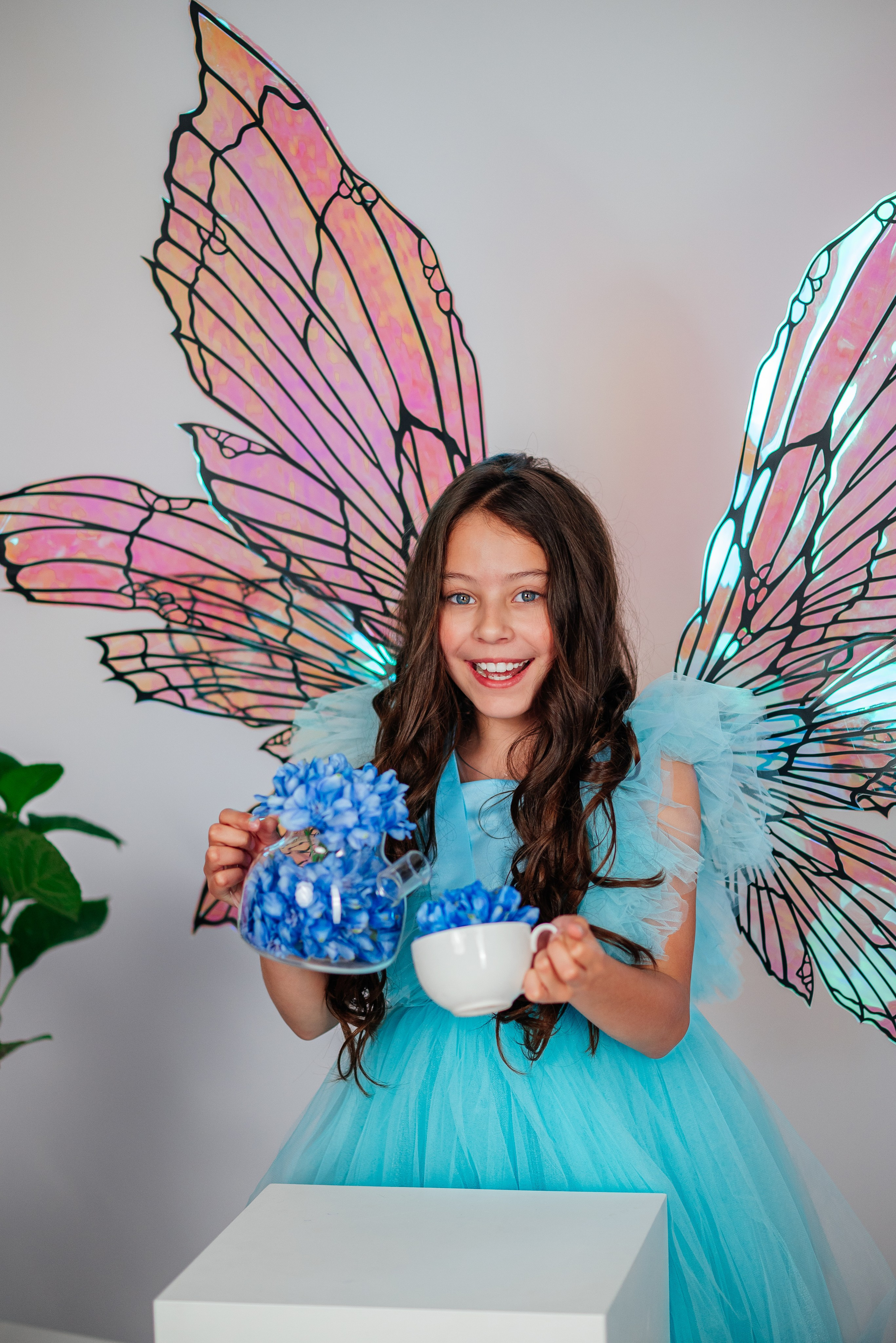 Вероника и гортензии. Семейный фотограф в Краснодаре