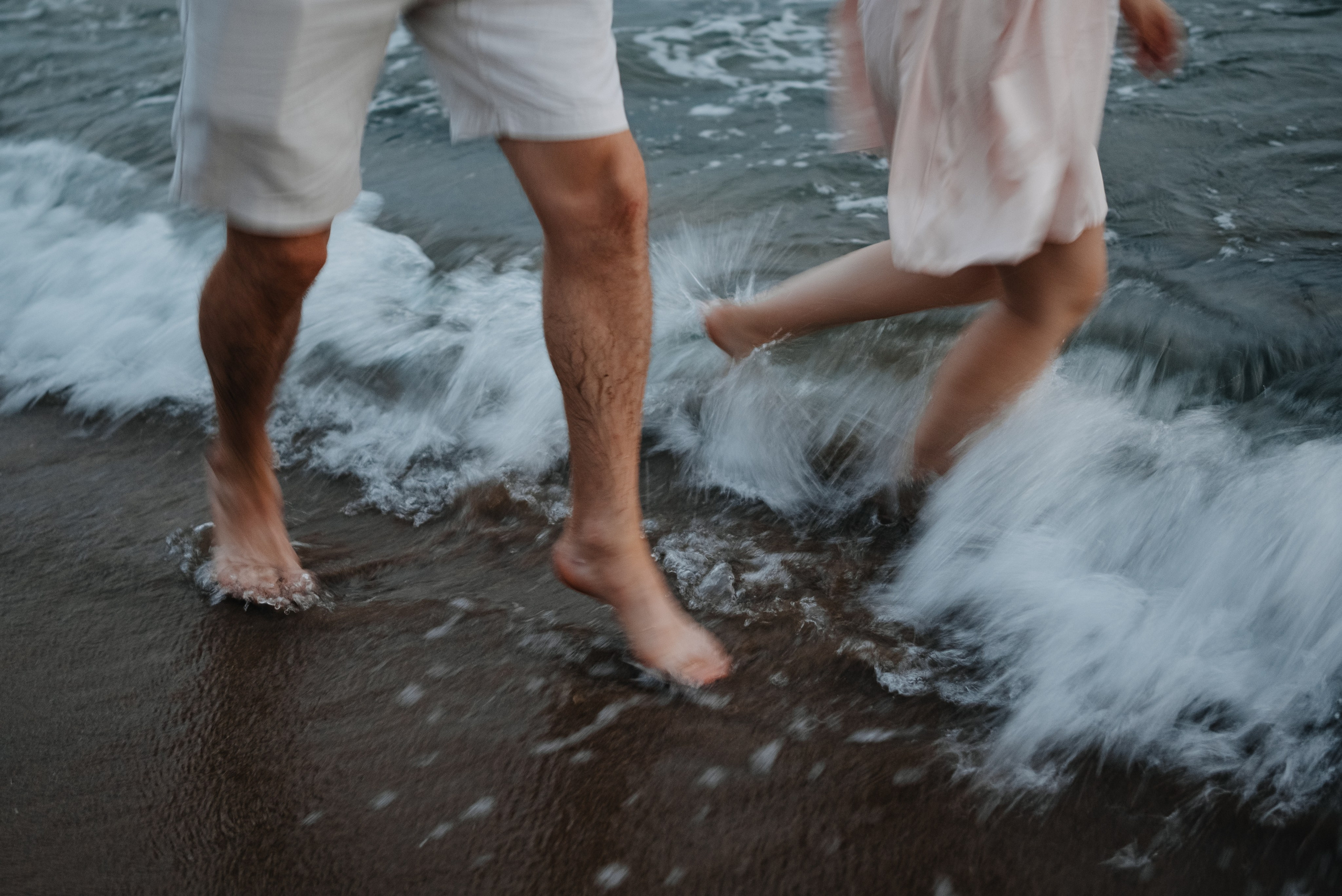 Съемка пары на море. Портретный и свадебный фотограф в Тбилиси • xeniqo