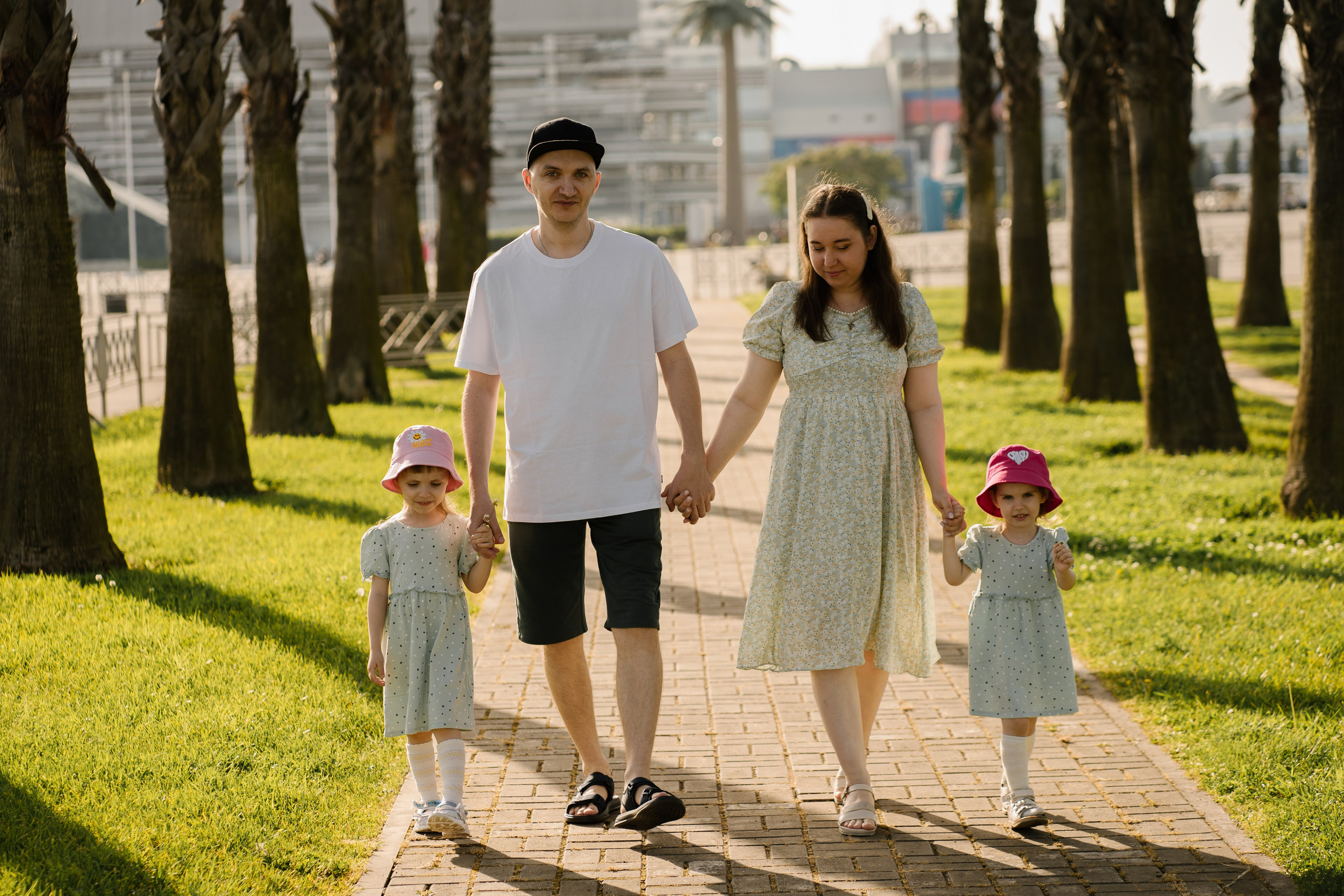 Семейная фотосессия на море. Фотограф в Сочи Тиунова Маргарита и Тиунов Евгений