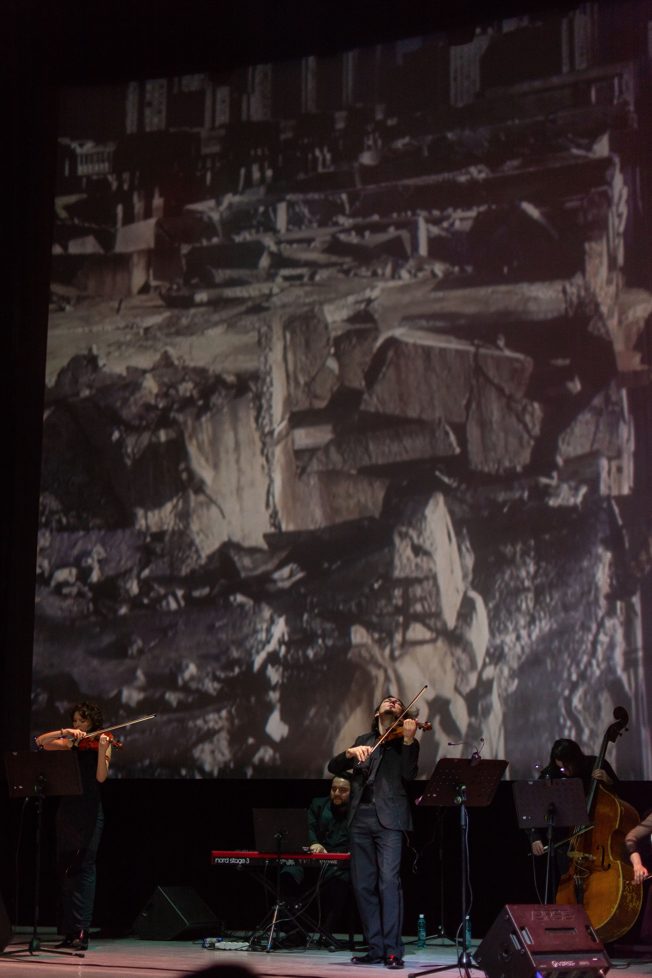 Концерт оркестра Cinematica. Репортажный фотограф в Новосибирске