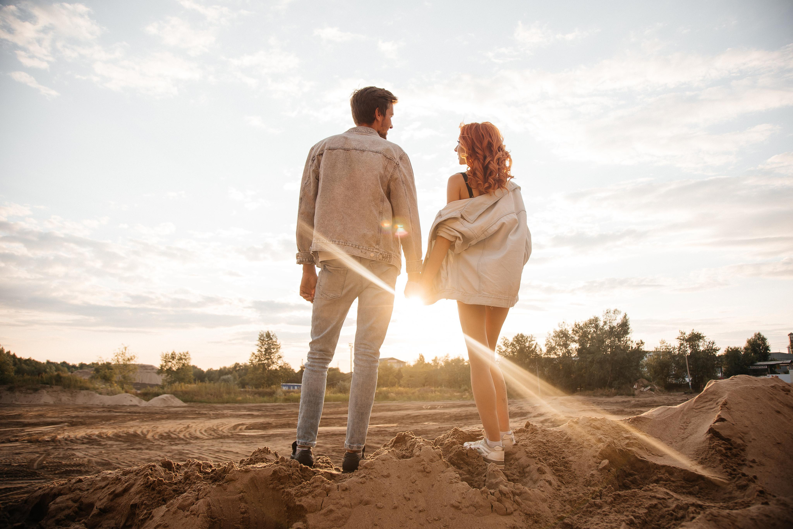 Love story «Sand story». Свадебные фотограф и видеограф Наталья и Анатолий Новиковы СПб
