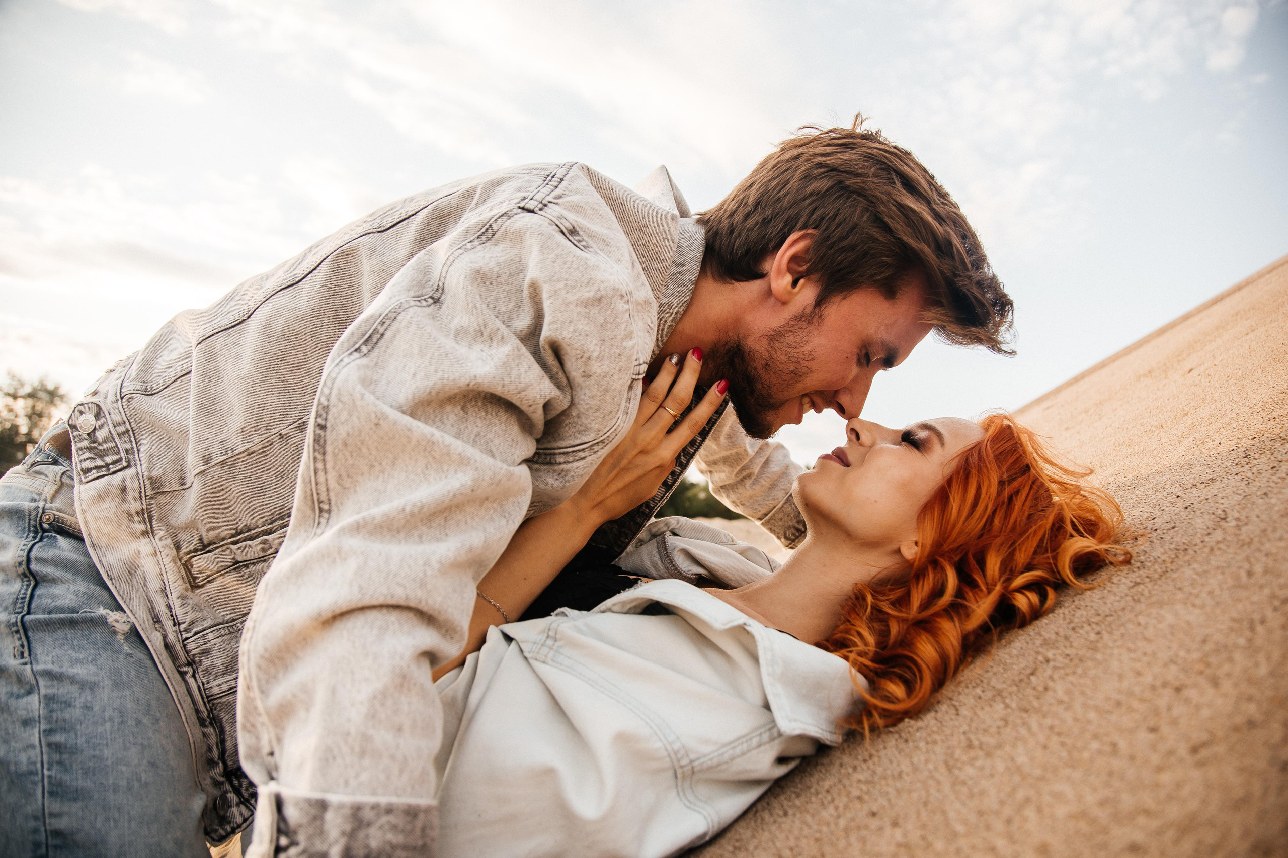 Love story «Sand story». Свадебные фотограф и видеограф Наталья и Анатолий Новиковы СПб