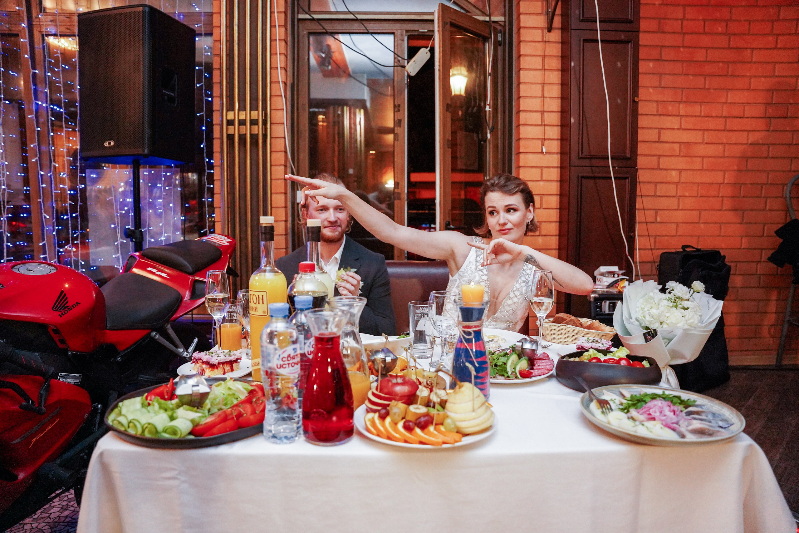 Свадебная туса. ОЧЕНЬ ПЛОХОЙ ФОТОГРАФ