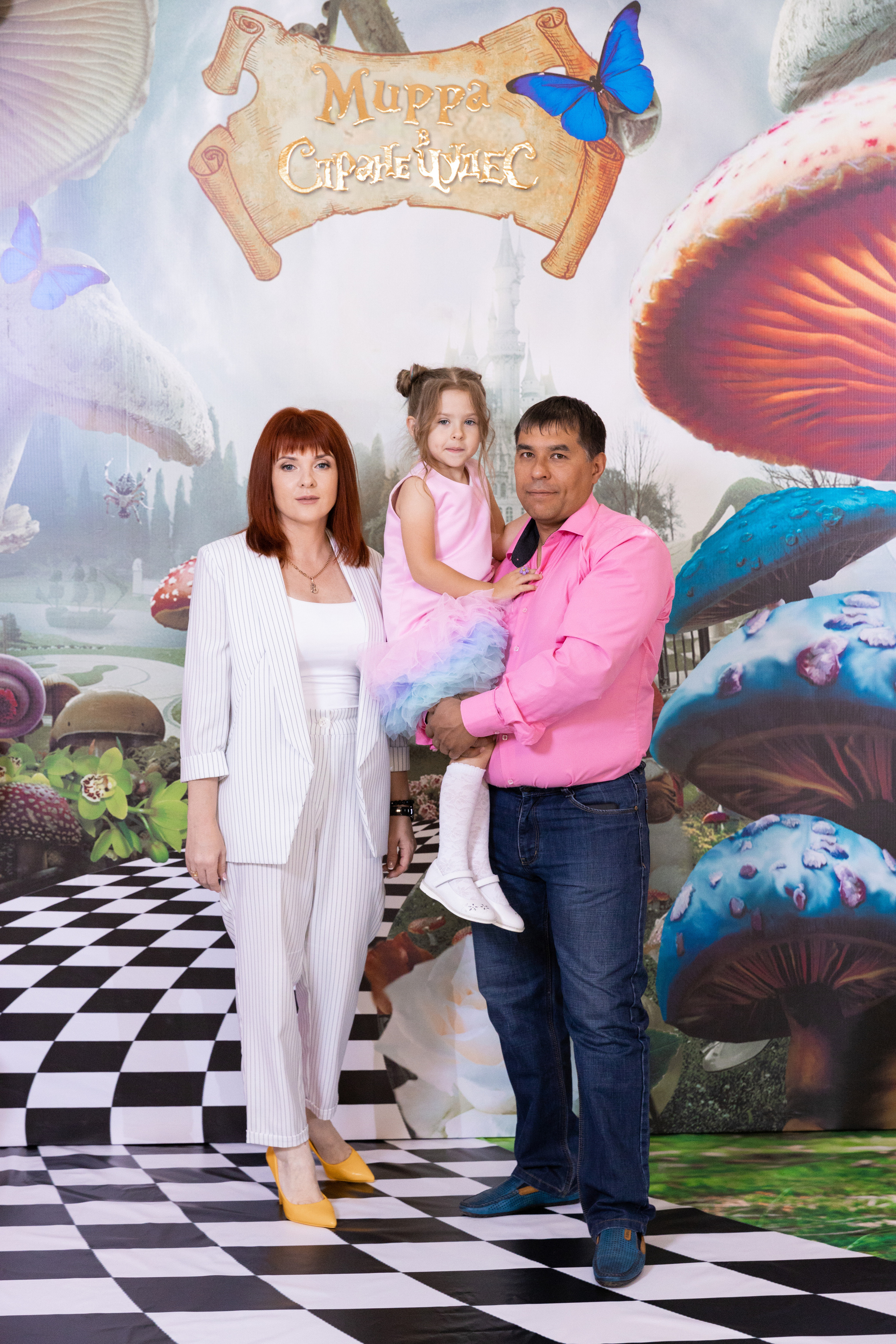 Мирра в стране чудес. Семейный и свадебный фотограф Лилия Матонина | Ангарск, Иркутск, Усолье-Сибирское, Байкал (Листвянка, Ольхон), Иркутская область