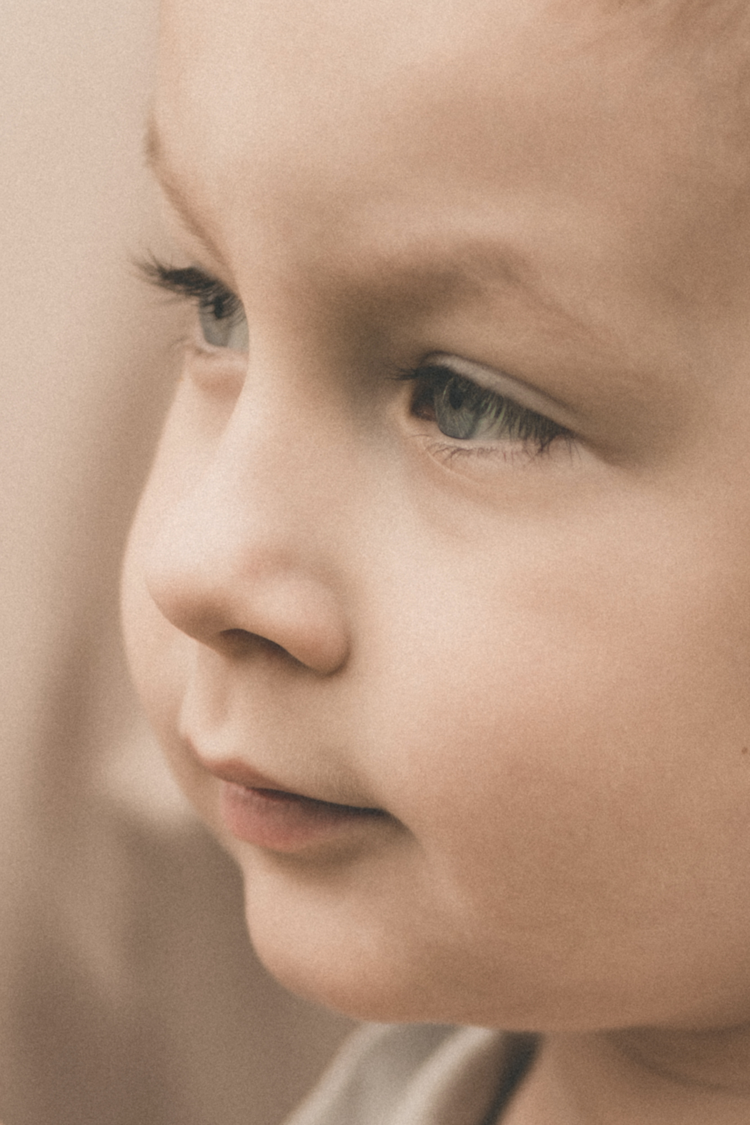 Мама и ее защитник. Семейный и свадебный фотограф Лилия Матонина | Ангарск, Иркутск, Усолье-Сибирское, Байкал (Листвянка, Ольхон), Иркутская область