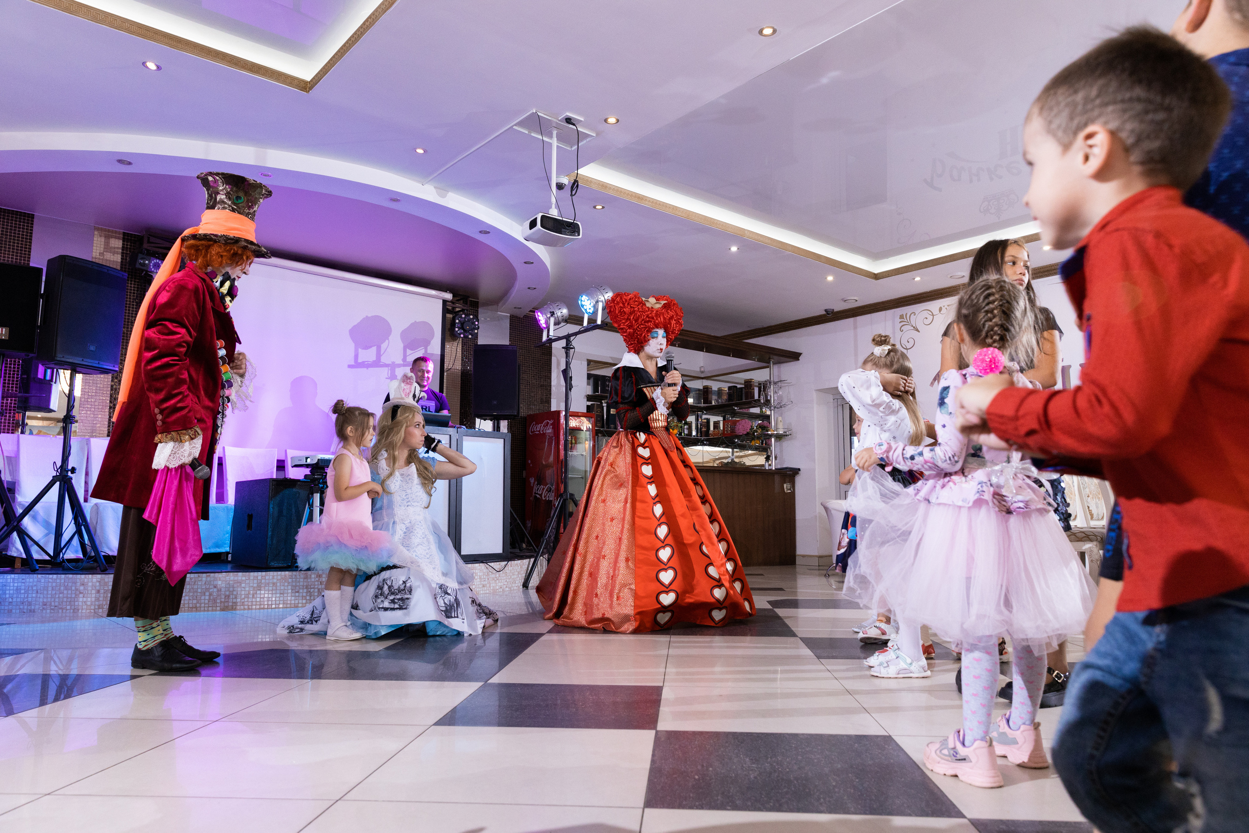 Мирра в стране чудес. Семейный и свадебный фотограф Лилия Матонина | Ангарск, Иркутск, Усолье-Сибирское, Байкал (Листвянка, Ольхон), Иркутская область