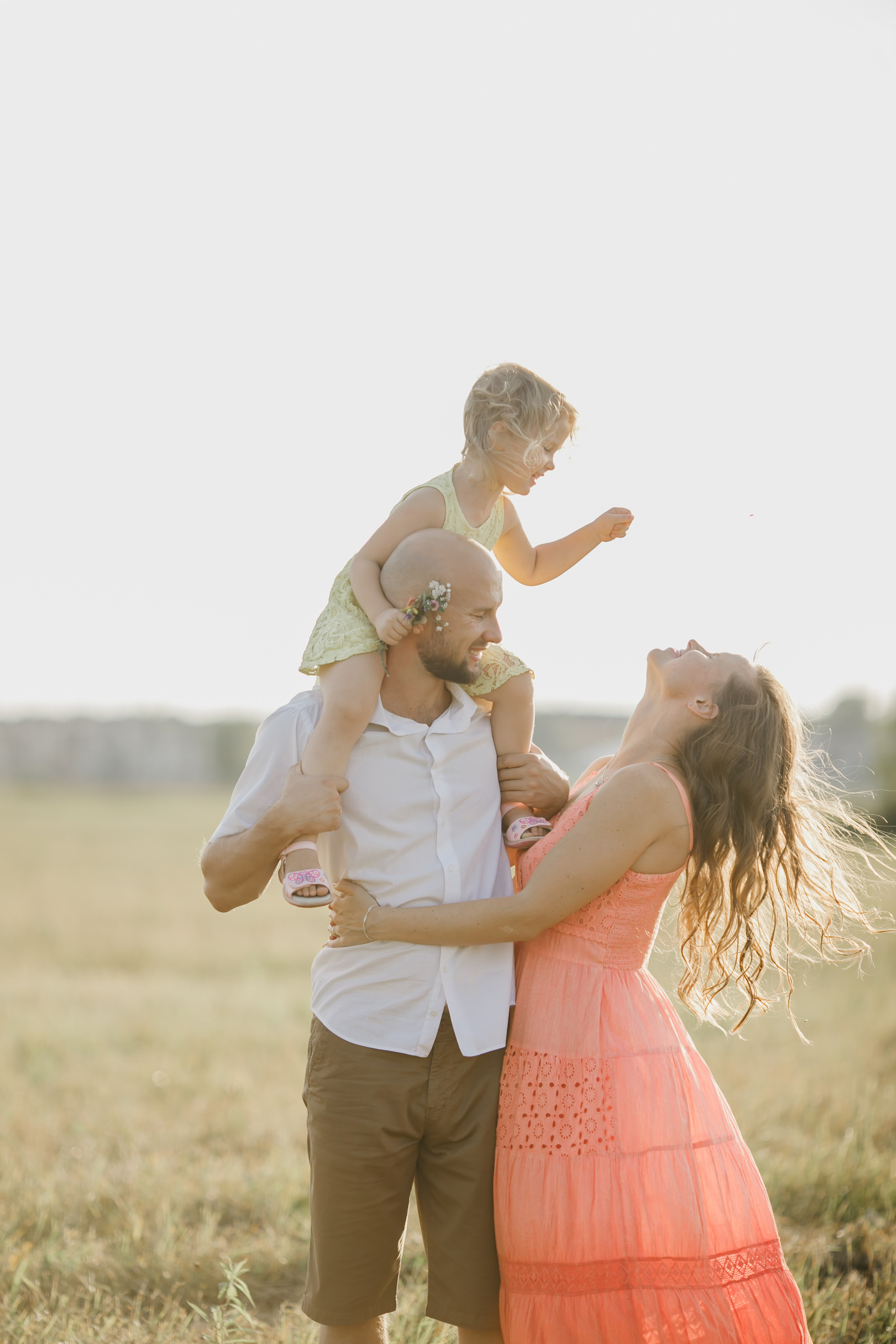 Лето, поле, любовь. Фотограф на Новой риге и в Москве Елена Елис