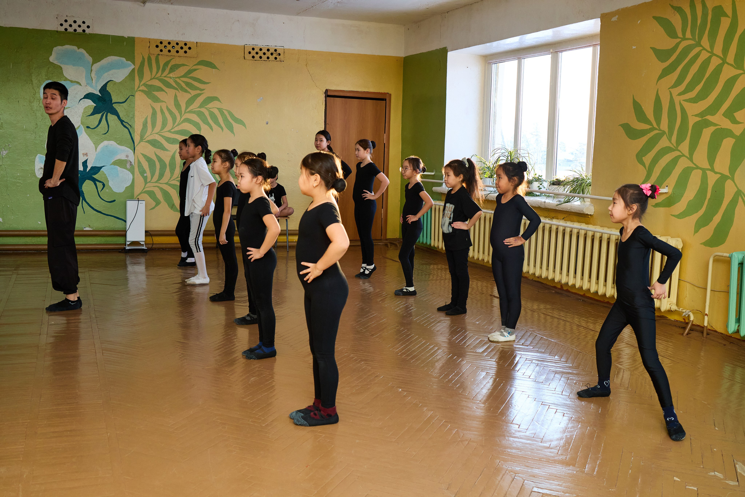 Танцы. Главная