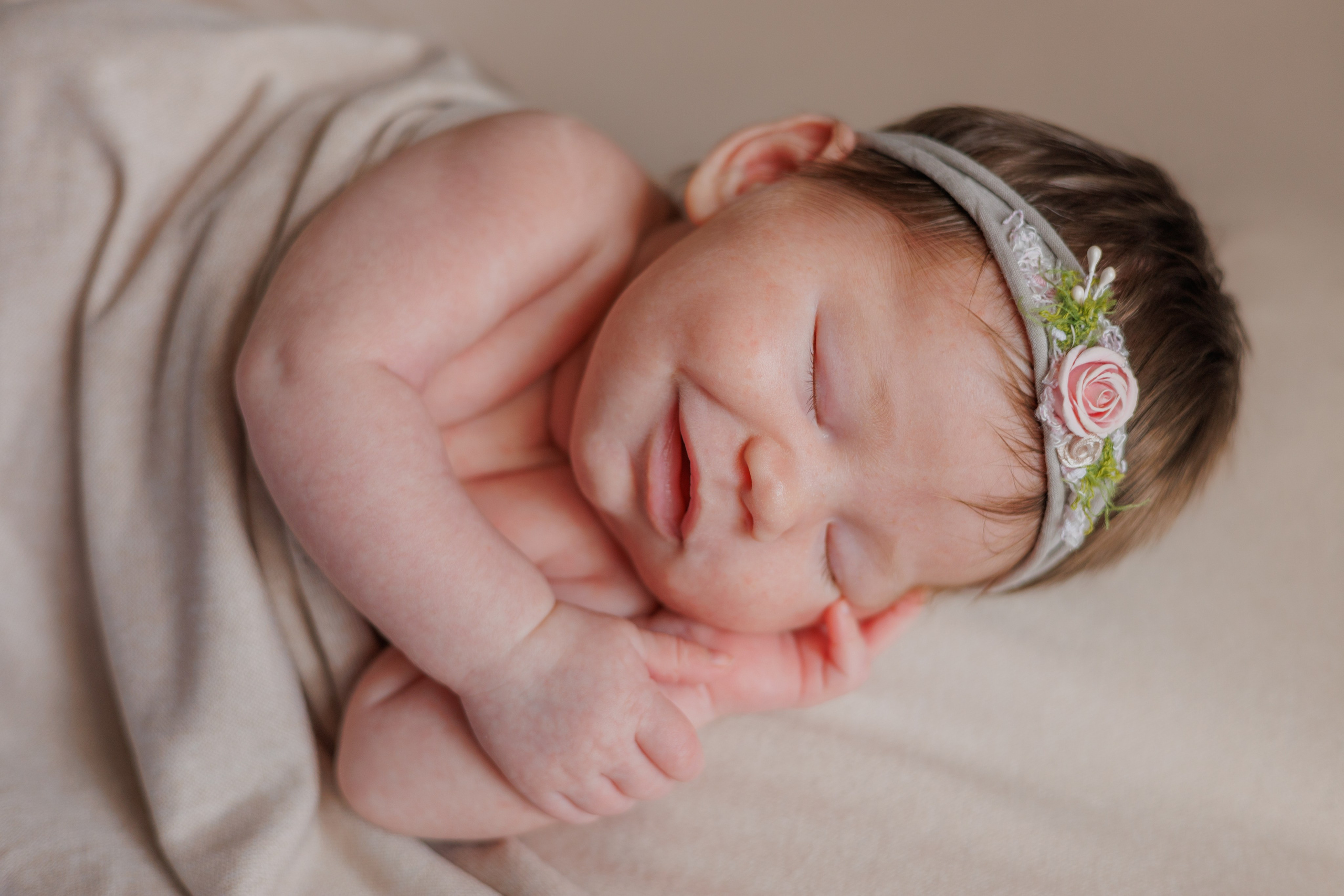 Фотосессия новорожденные. Фотограф новорождённых в Томске Юлия Волкова