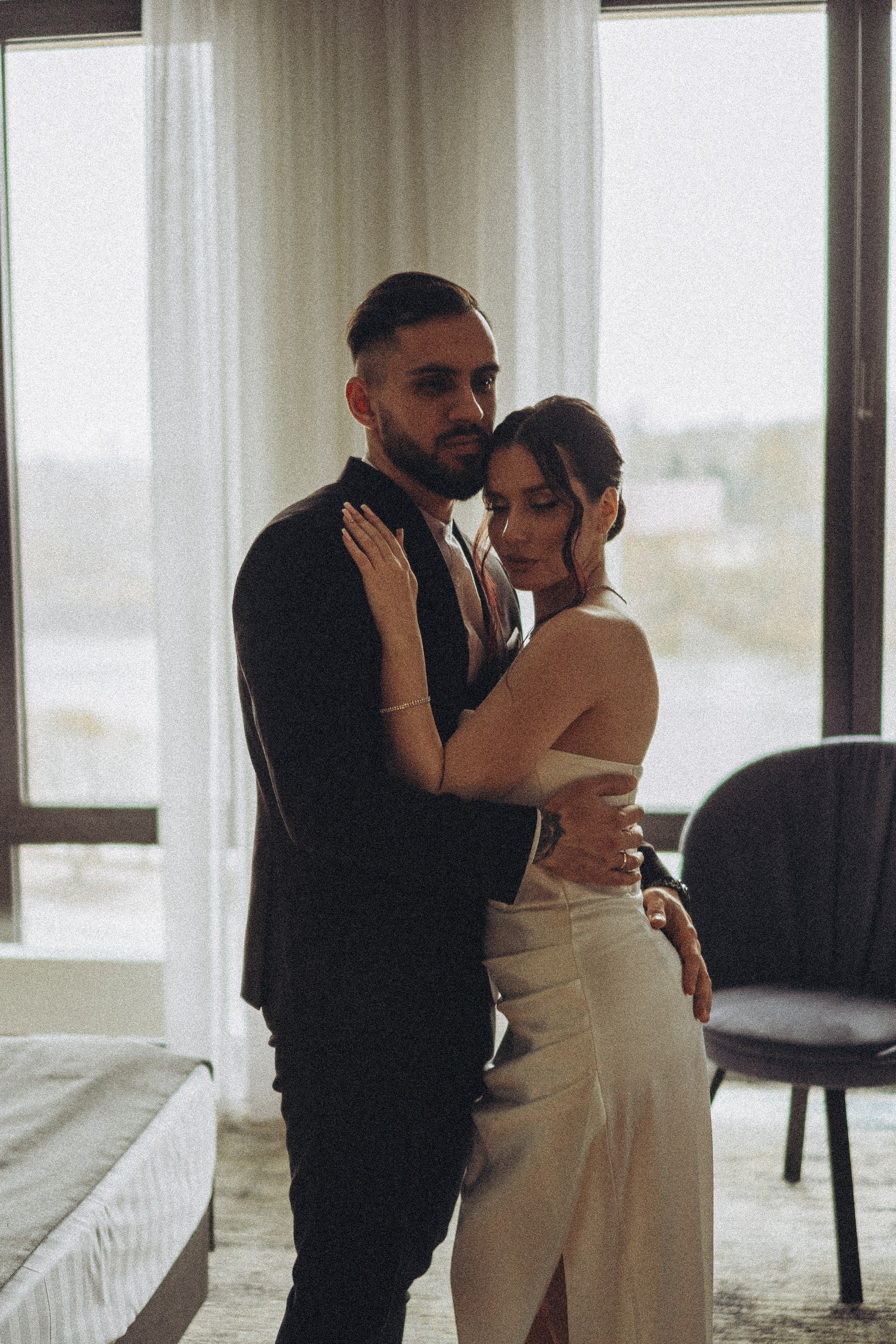 СВАДЕБНАЯ СЬЕМКА СБОРОВ ЖЕНИХА И НЕВЕСТЫ В ОТЕЛЕ И ТАКЖЕ ФОТОСЕССИИЯ В ОТЕЛЕЕ МЕГАПОЛИС БРЯНСК. Профессиональный фотограф, Санкт-Петербург — Виктория Богомолова