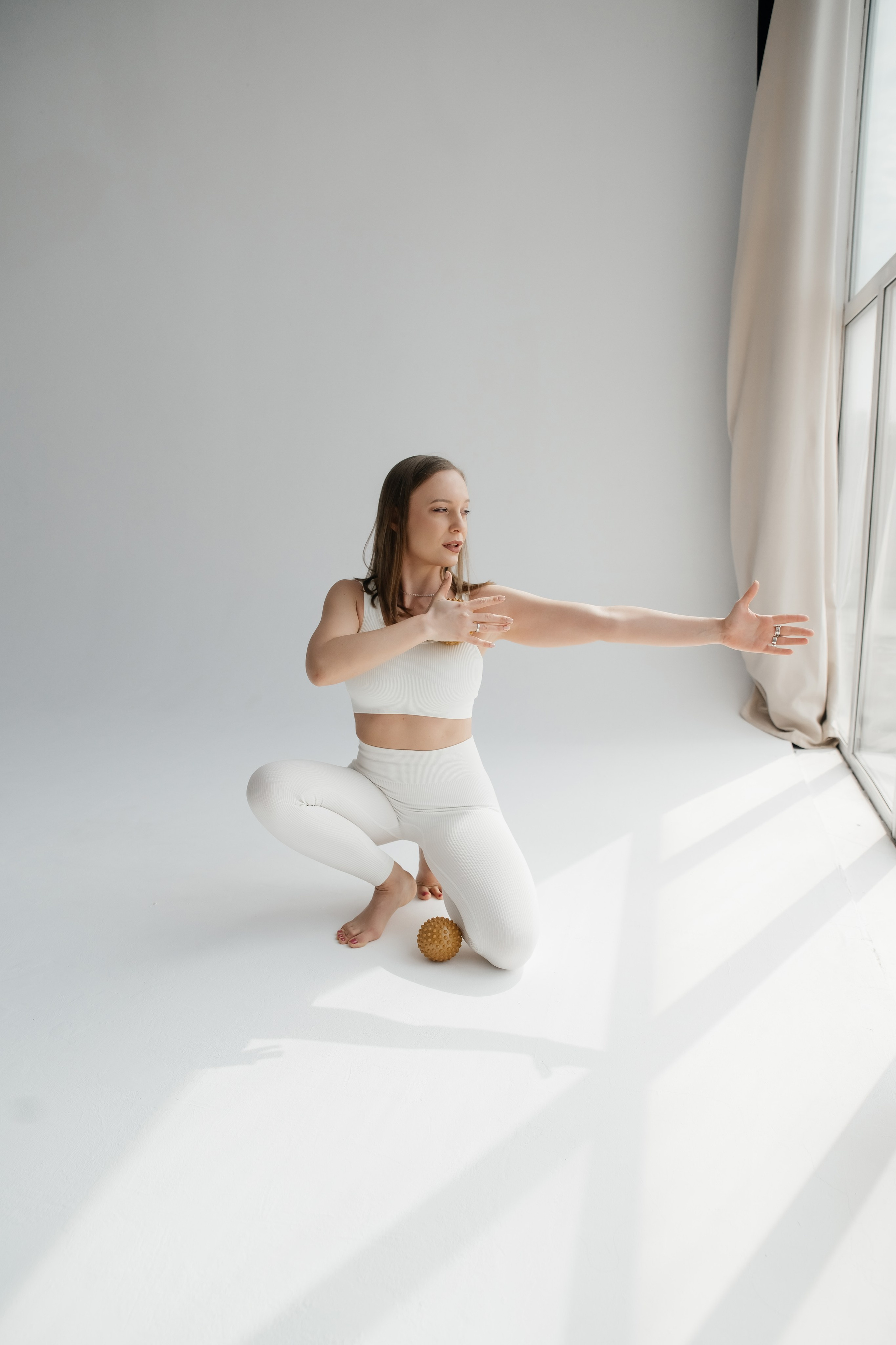 Студия Дыши. Фотограф Ярмишко Дарья. Выпускные фотокниги