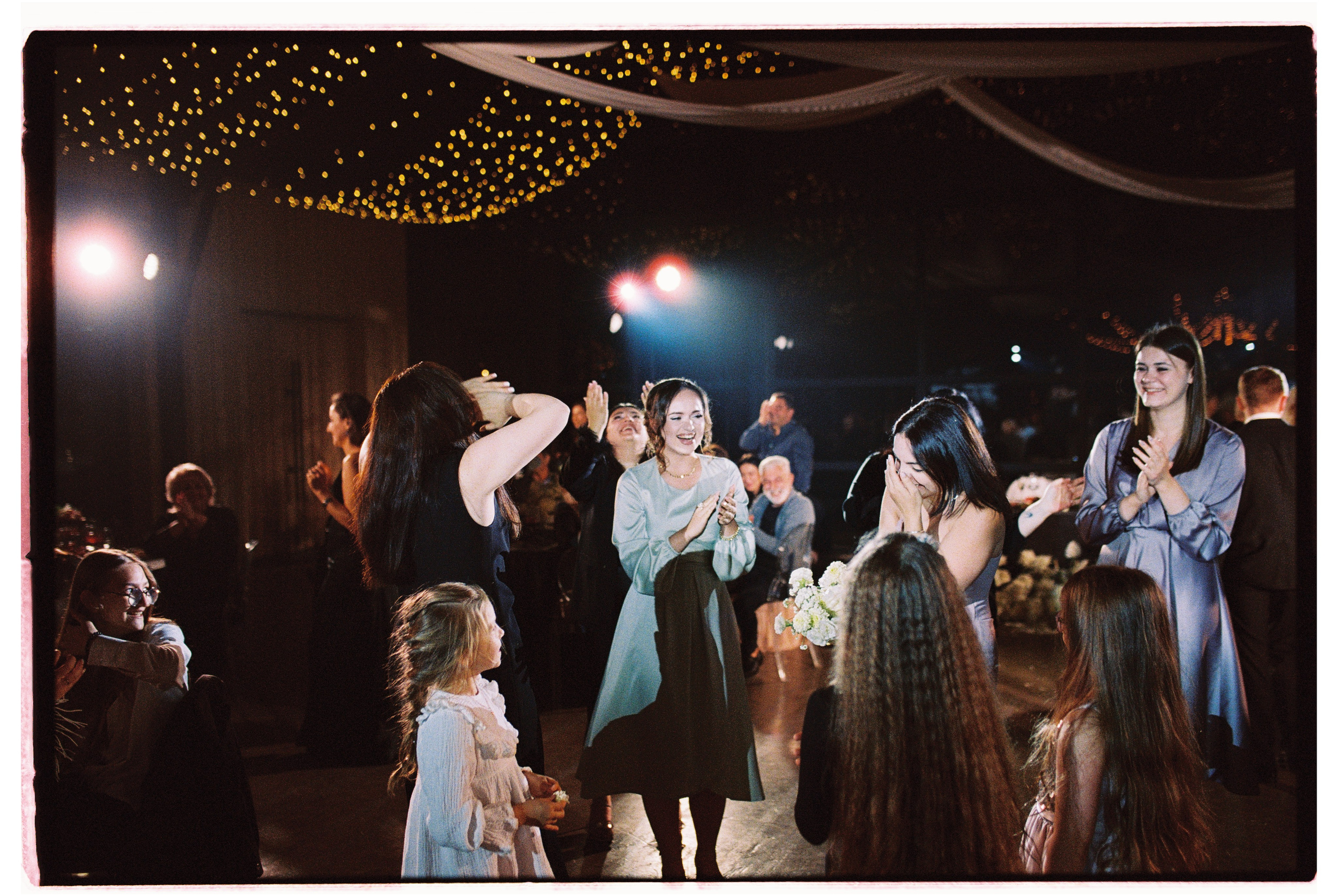 Film WD. Свадебный и репортажный фотограф