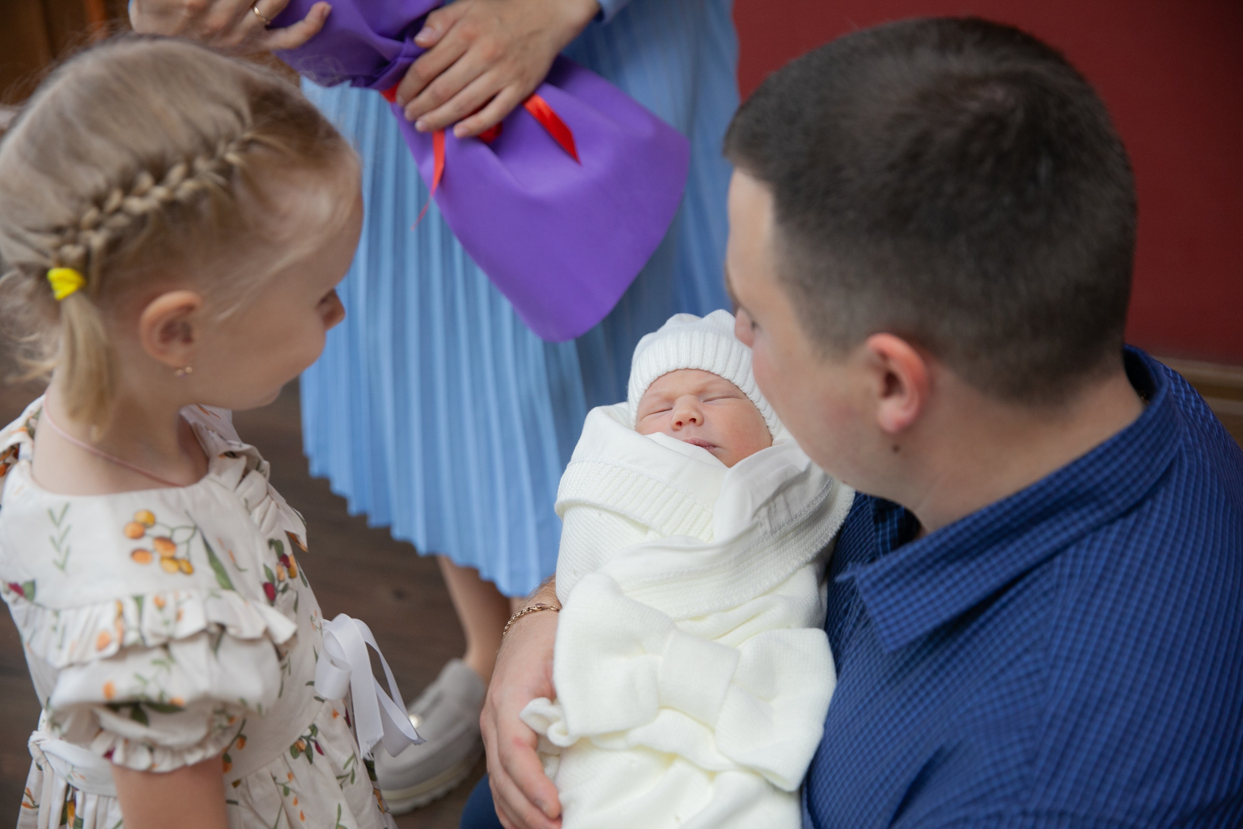 Фотограф на выписку из ГПЦ 1 спб. Фотограф на выписку в роддом в Санкт-Петербурге