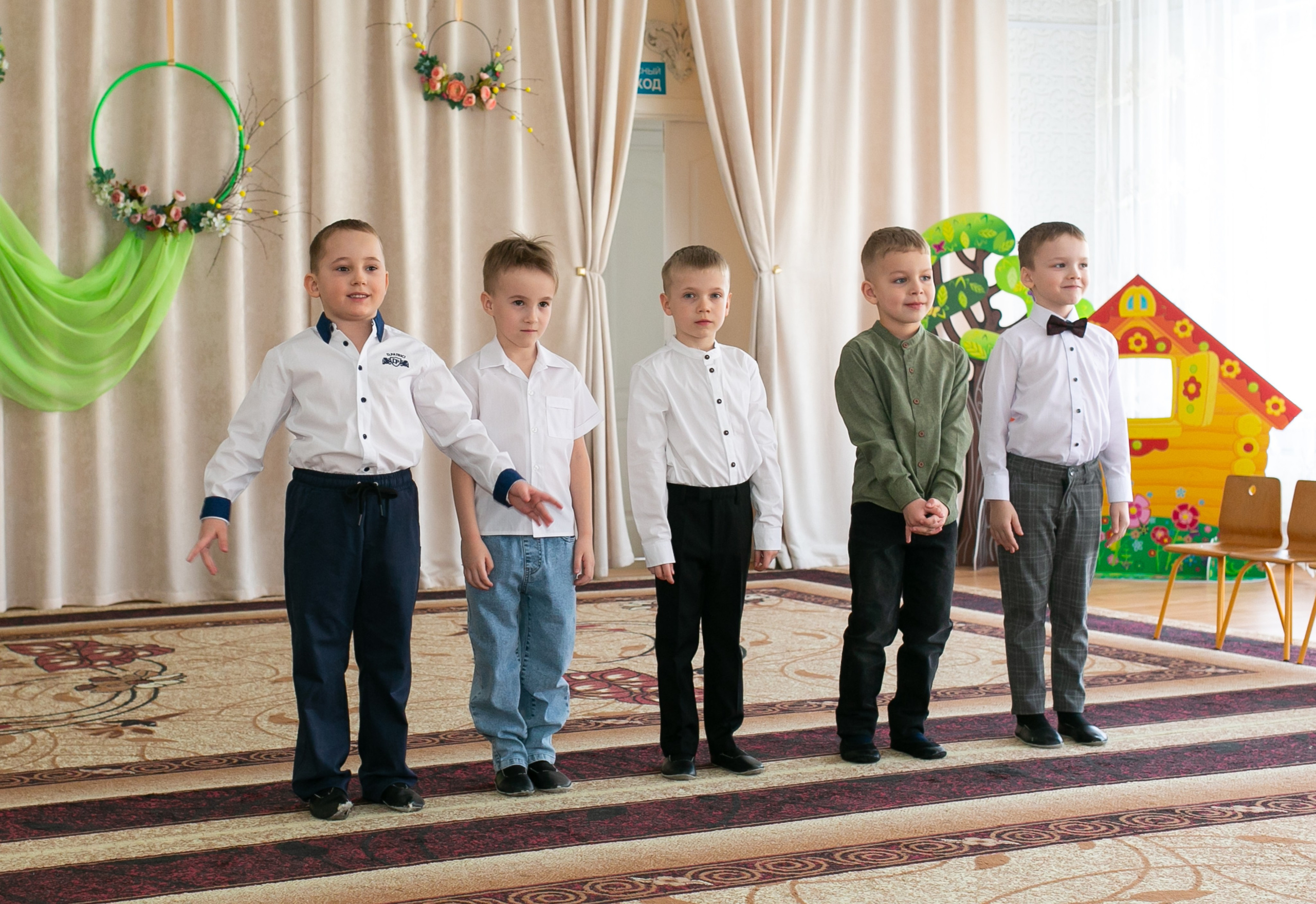 Выпускные и Утренники. Фотограф новорожденных и семейный фотограф НСО г. Бердск Марина Львова