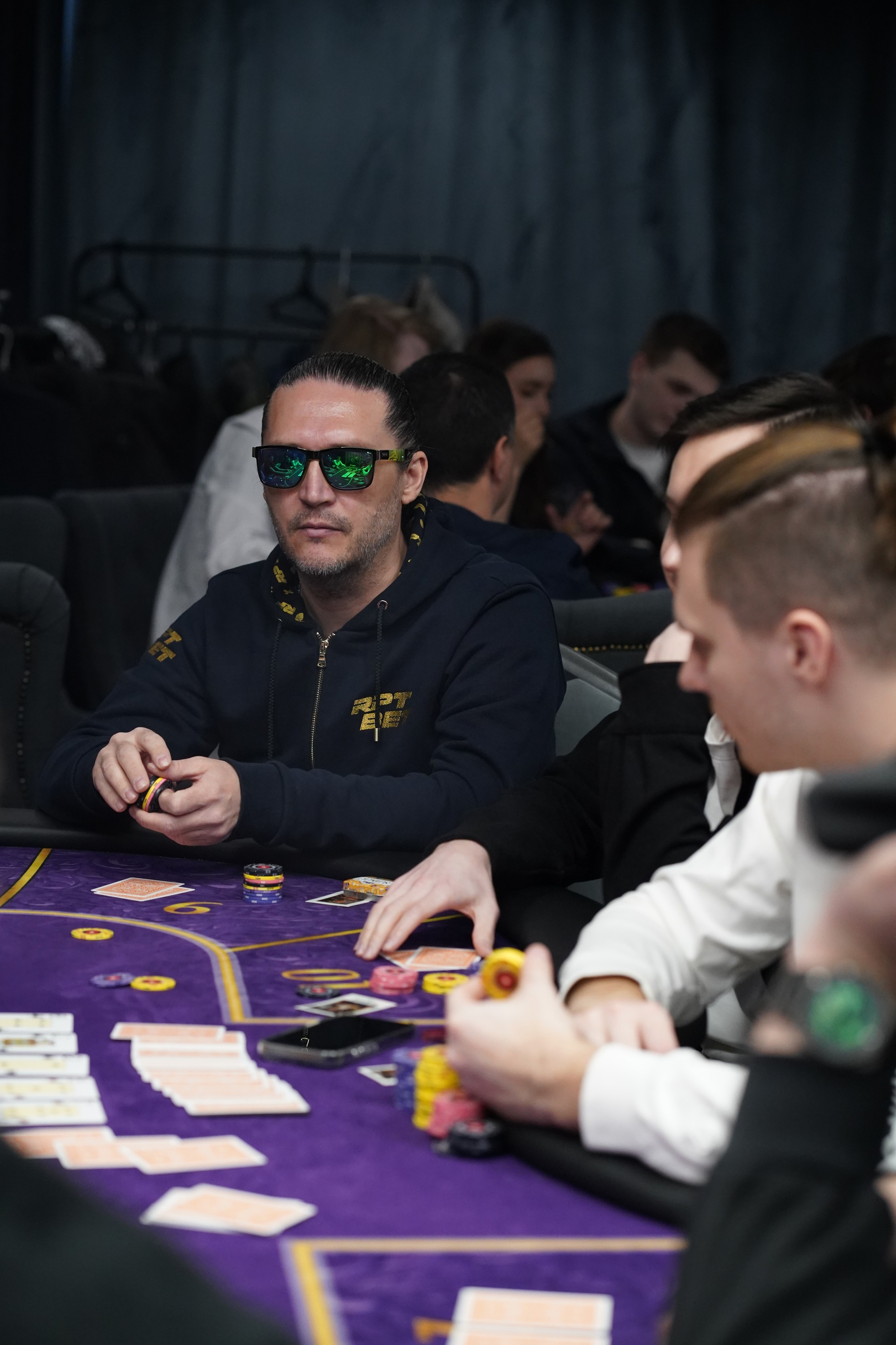 Покер. Фотограф