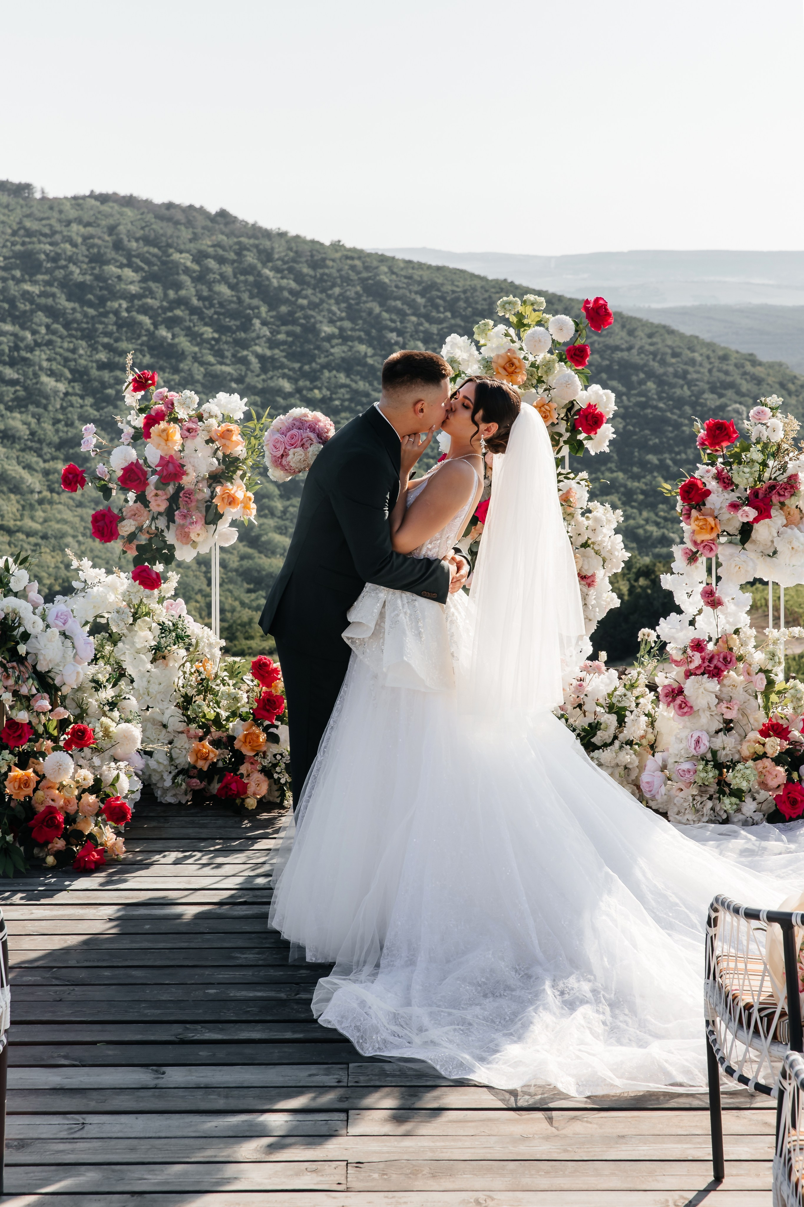 Свадьба на винодельне. Анонс для Ивана и Виктории. Свадебный фотограф в Крыму и Севастополе Ольга Баскакова