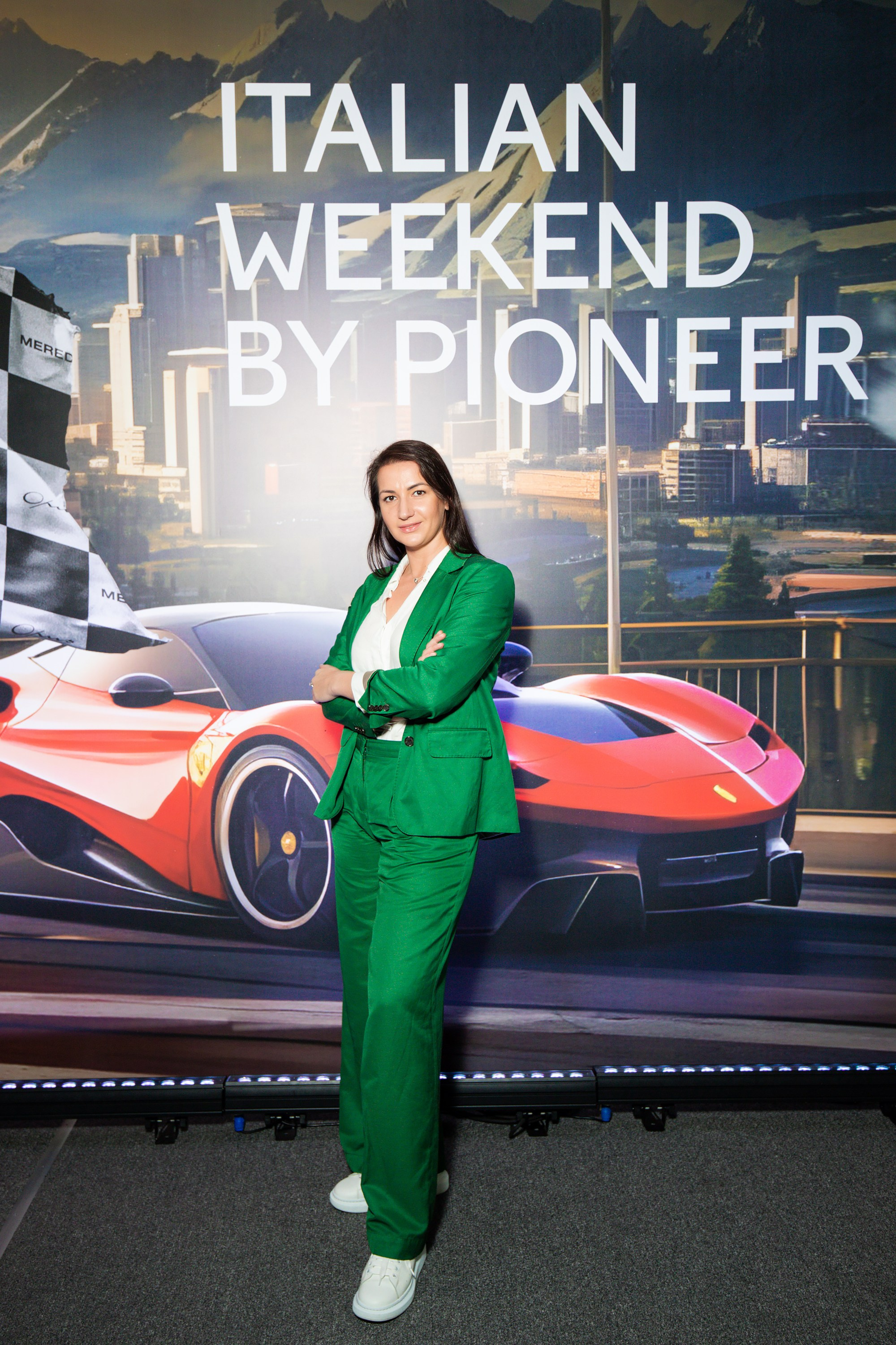 Italian Weekend Pioneer. Репортажный и fashion фотограф в Москве Сергей Бардин