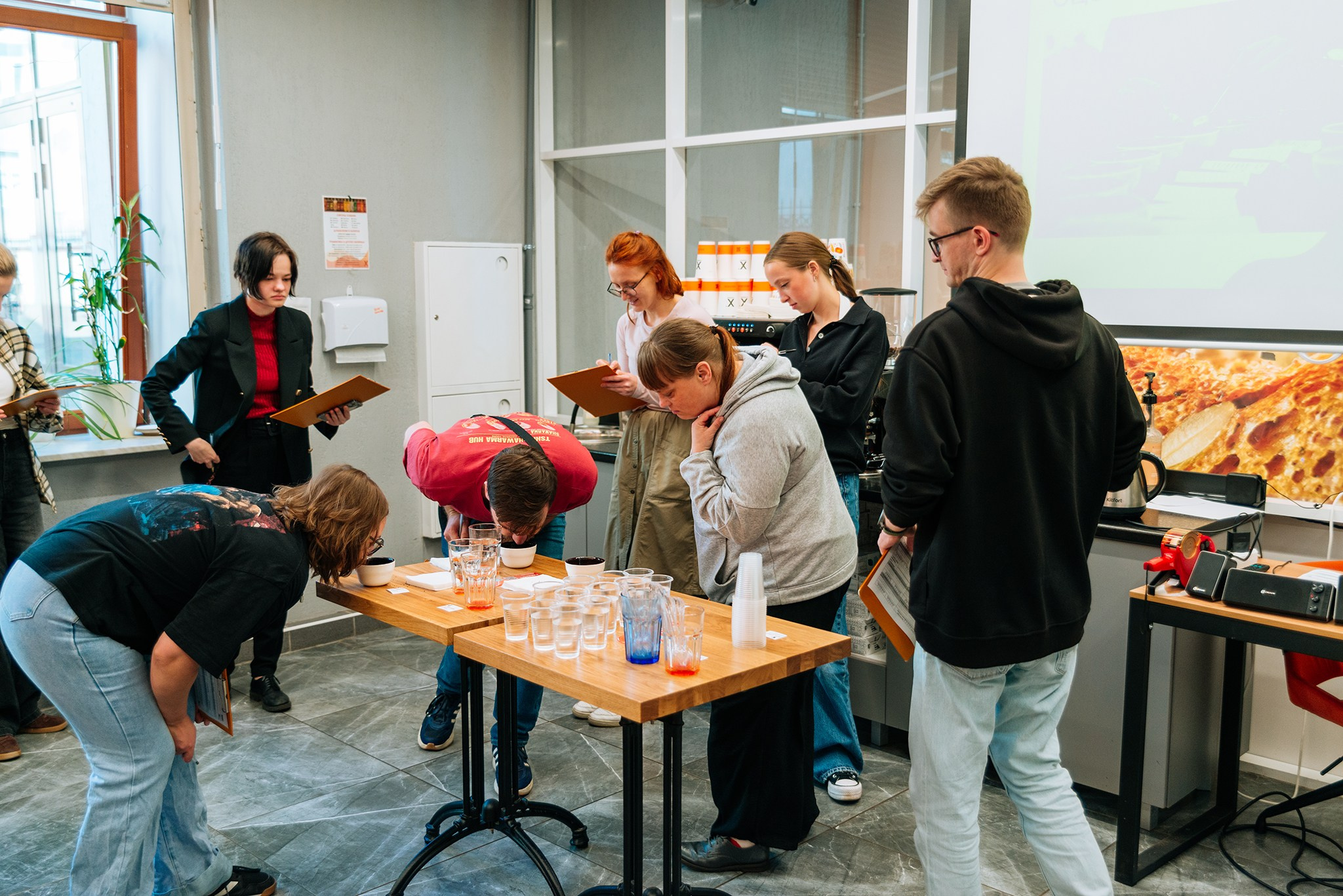 Лекция-дегустация в Хлебнике для Ночлежки. Август 25. Репортажный фотограф в Санкт-Петербурге Анастасия Клёпова