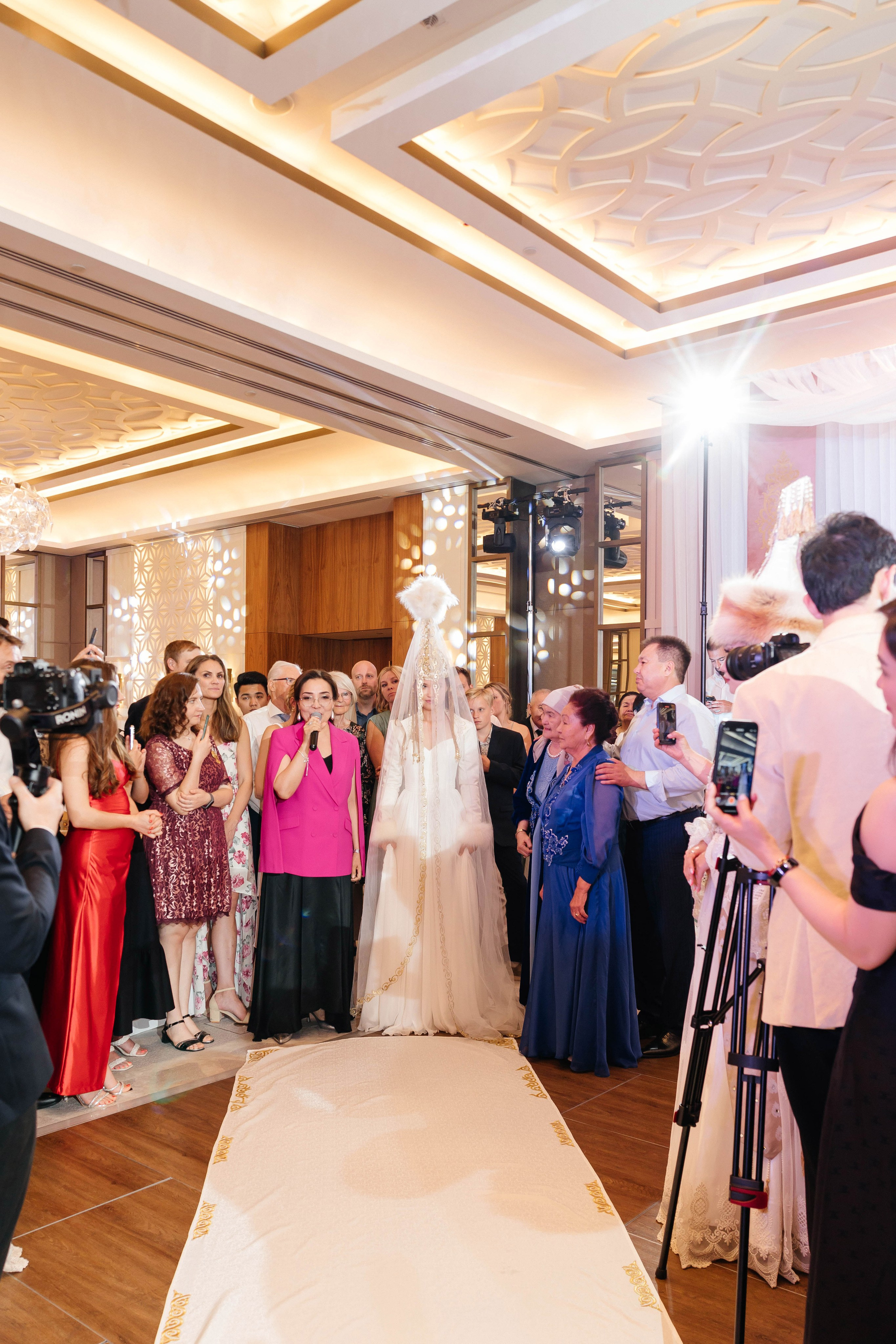 Alina Uzatu. Профессиональный фотограф в городе Астана/Алматы Даурен Сембаев