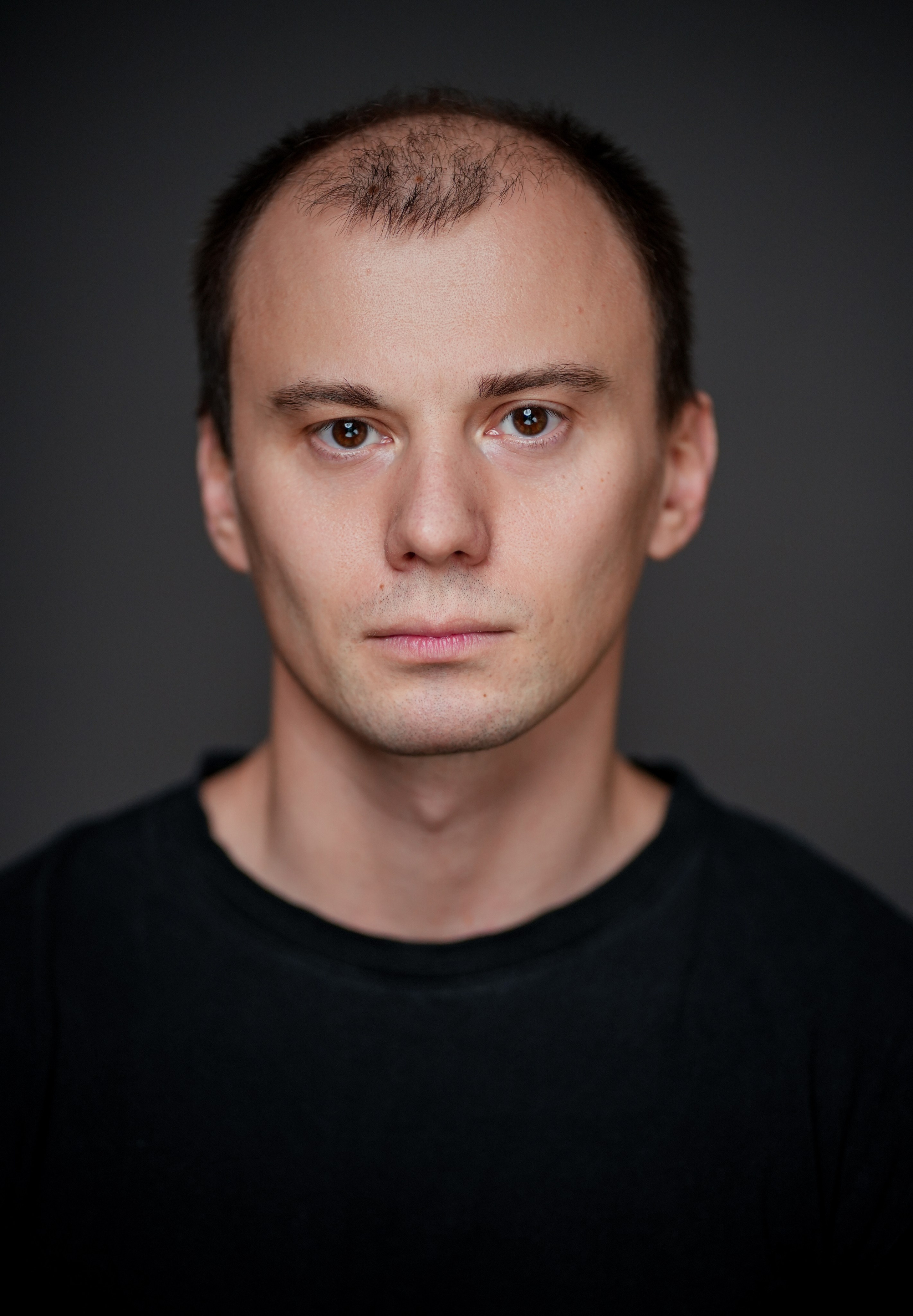 Актер Денис Бекетов