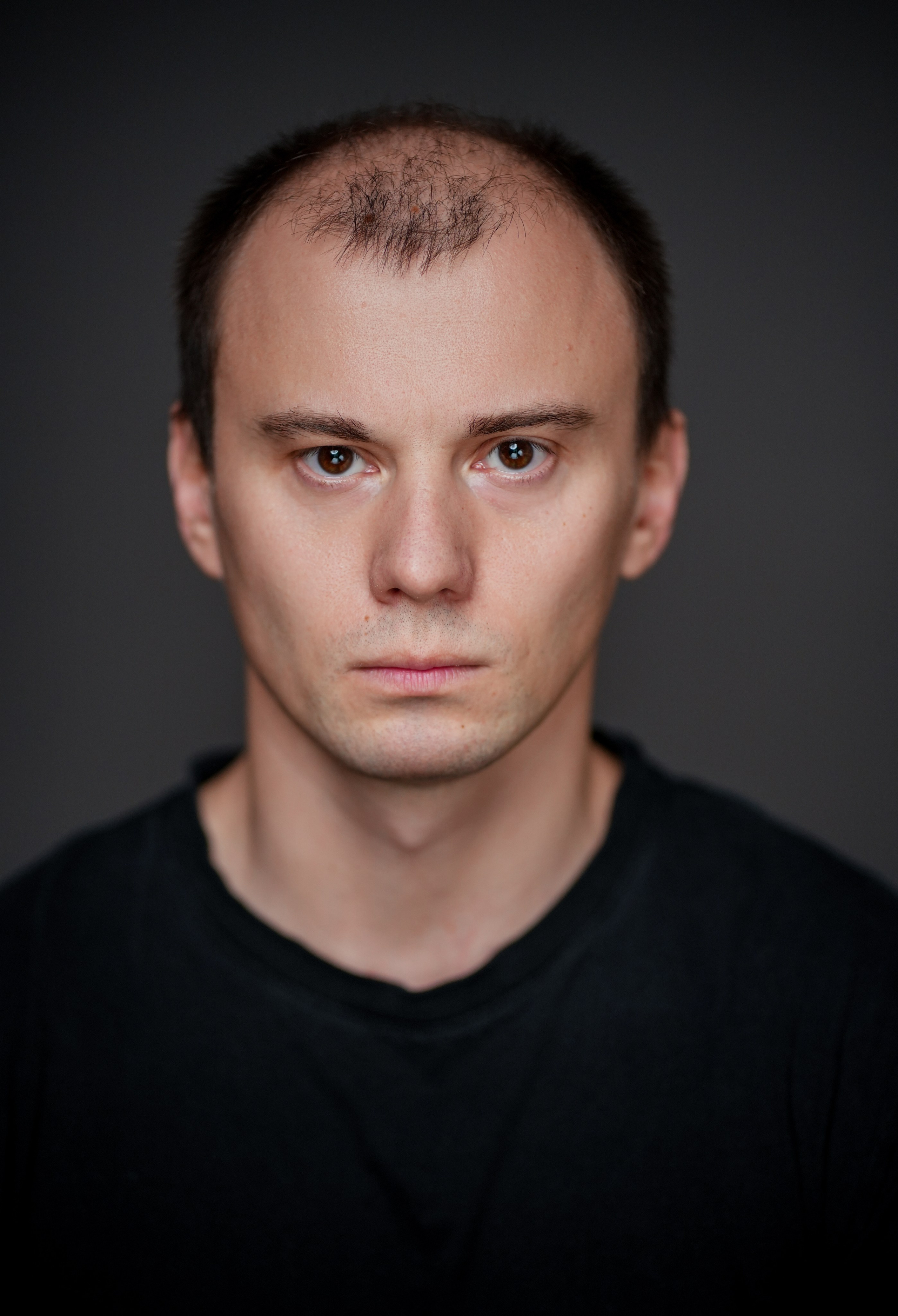 Актер Денис Бекетов
