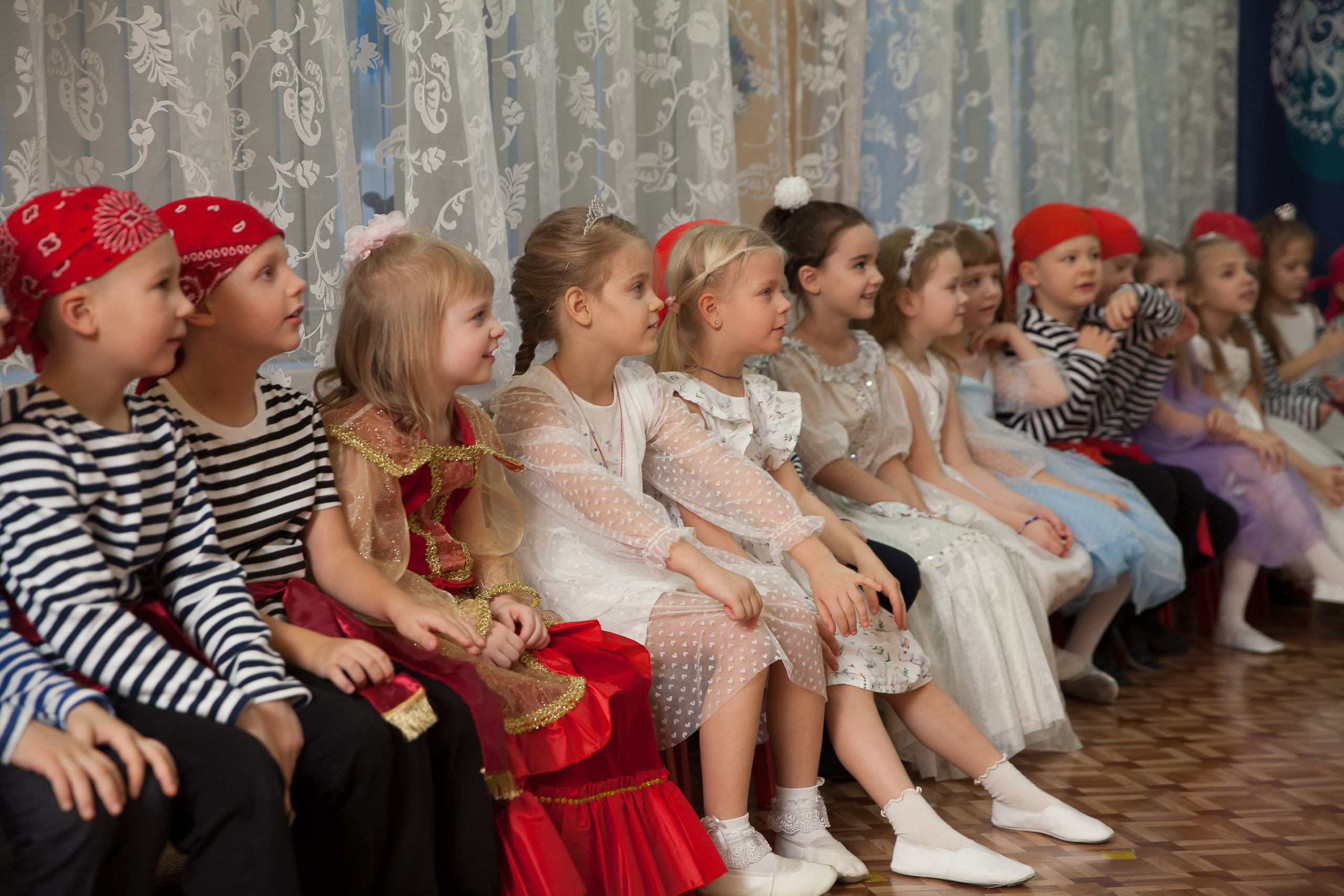 Новый Год 1508. Выпускные альбомы Москва. Фотограф Шукурова Кристина