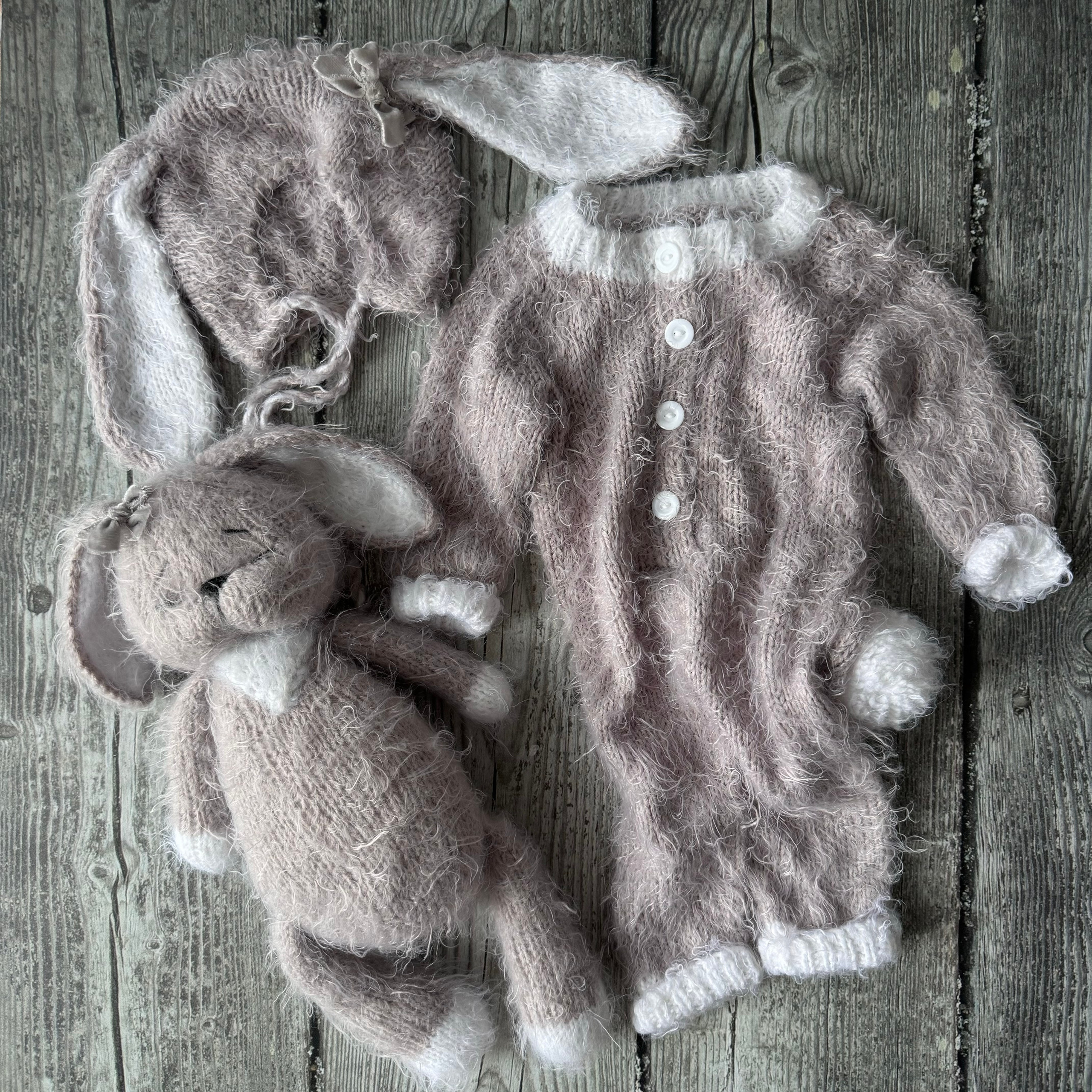 Костюмы и аксессуары для фотосессии новорожденных | Реквизит для съемки newborn в Москве. Фотосессия новорожденных в Москве и Московской области | Профессиональный фотограф newborn — Татьяна Иванова