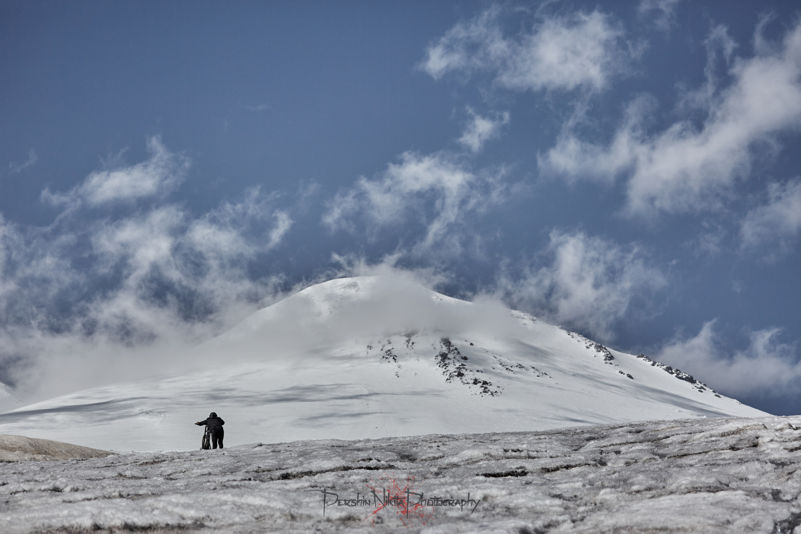 Лето. Горный фотограф на Кавказе Никита Першин