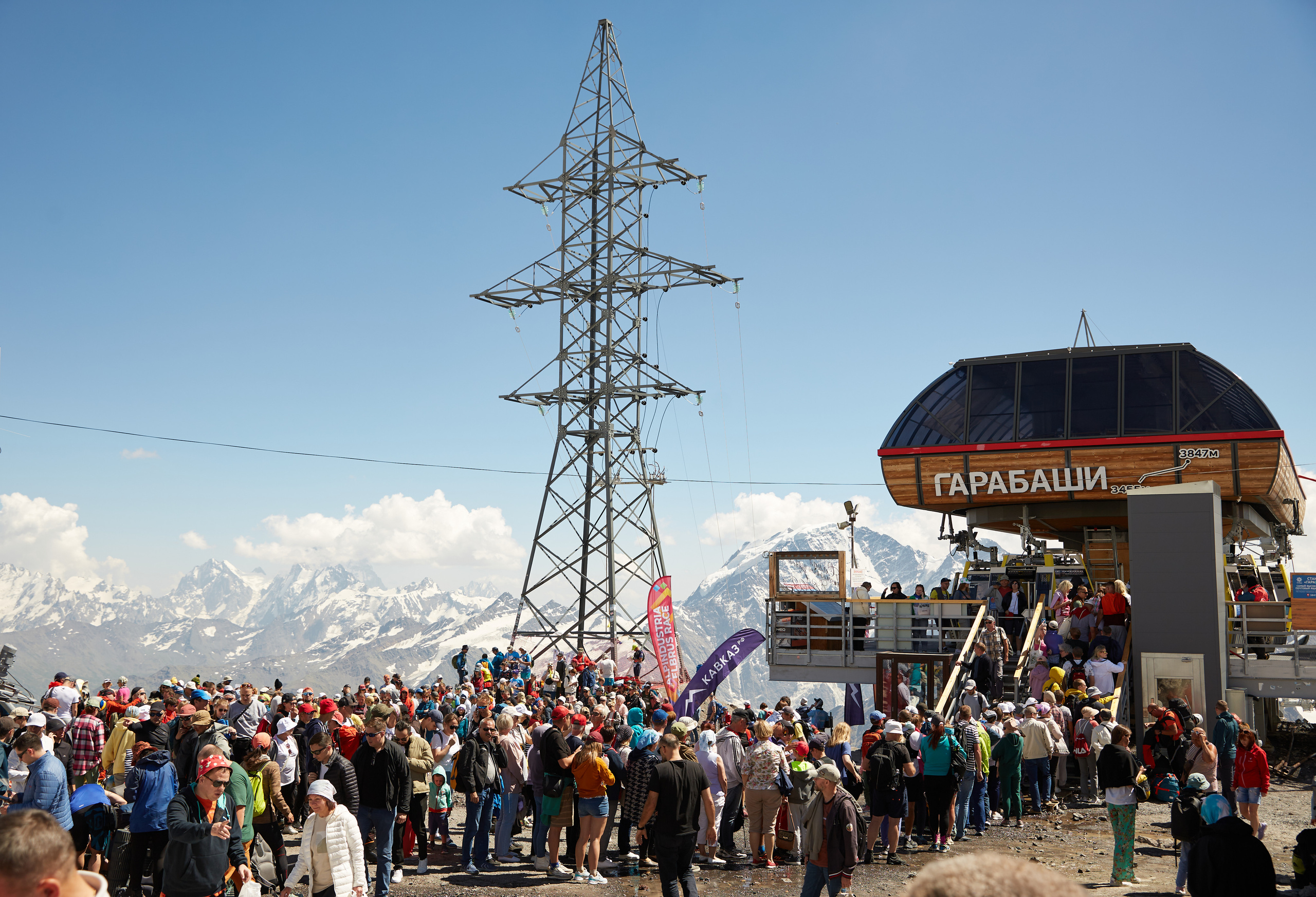 Alpindustria Trail Series. Горный фотограф на Кавказе Никита Першин