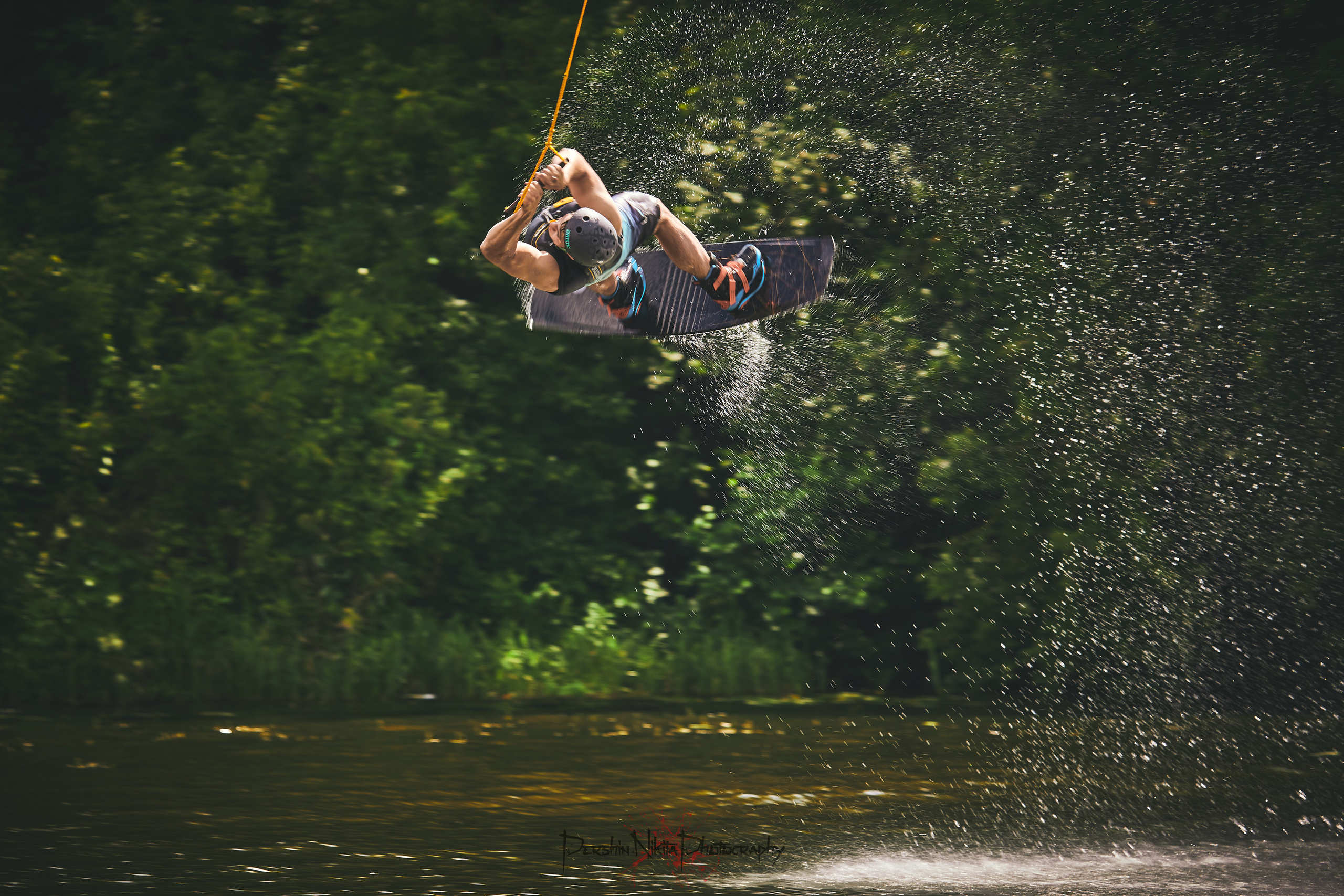 Лето. Горный фотограф на Кавказе Никита Першин