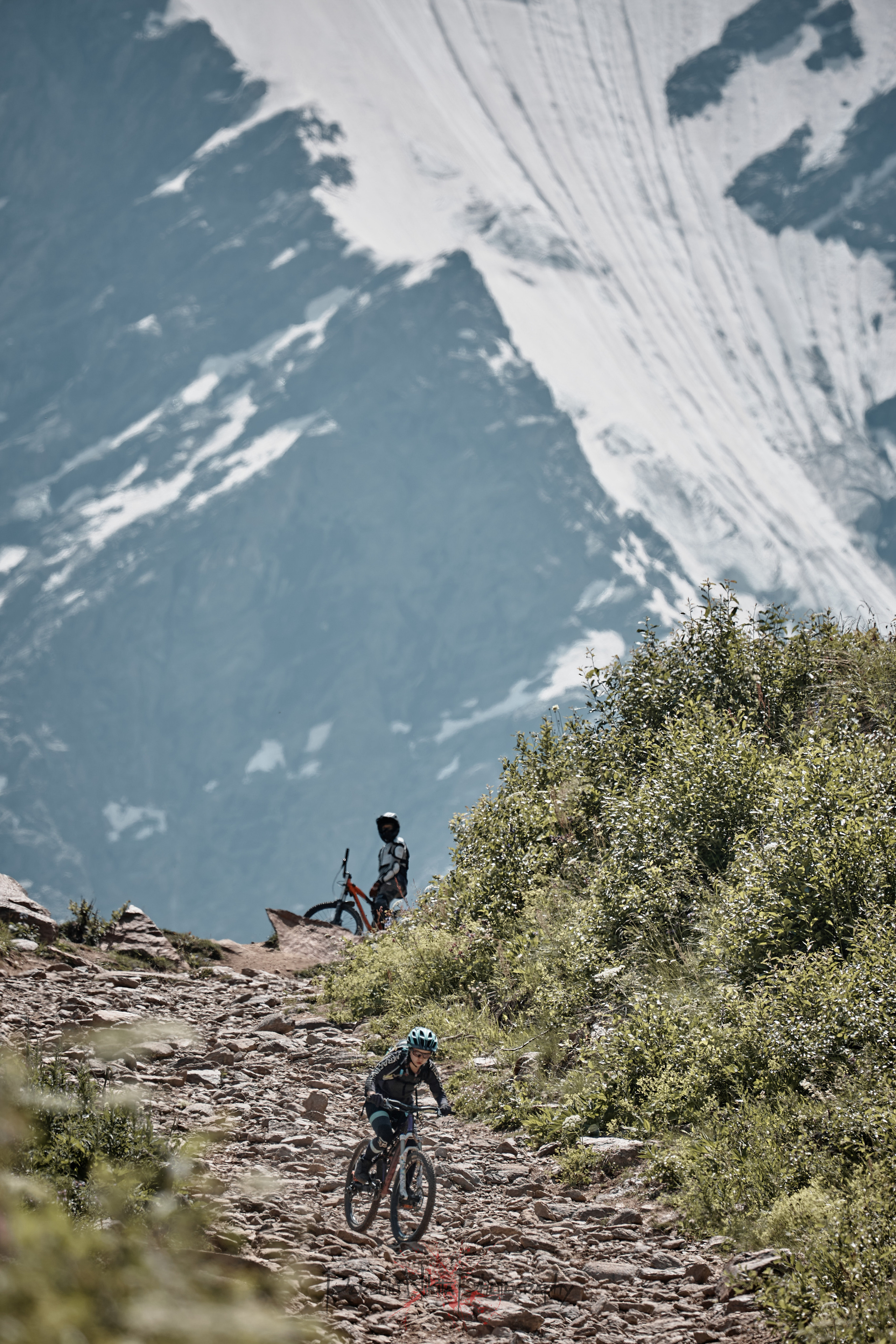 Лето. Горный фотограф на Кавказе Никита Першин