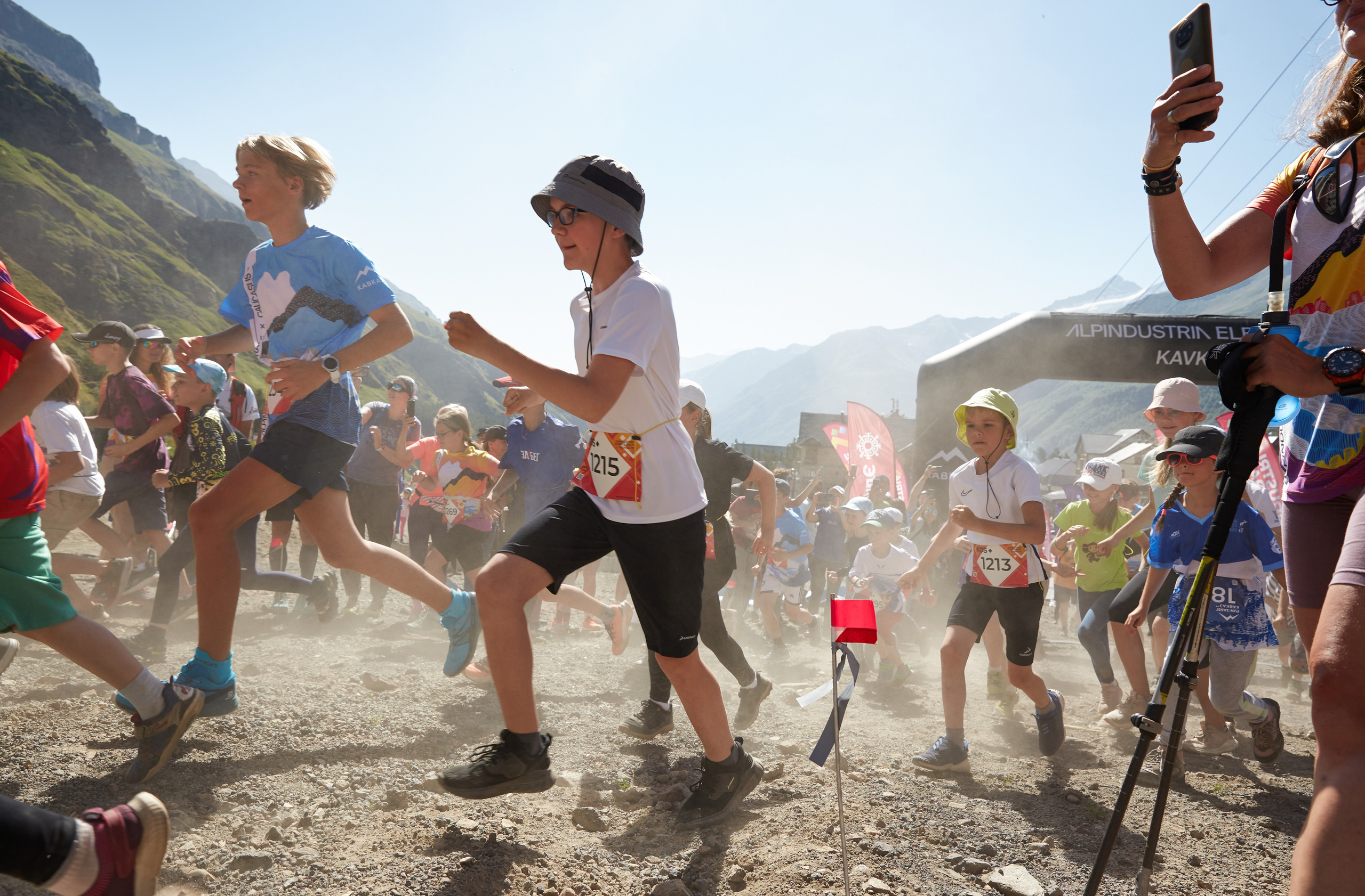 Alpindustria Trail Series. Горный фотограф на Кавказе Никита Першин