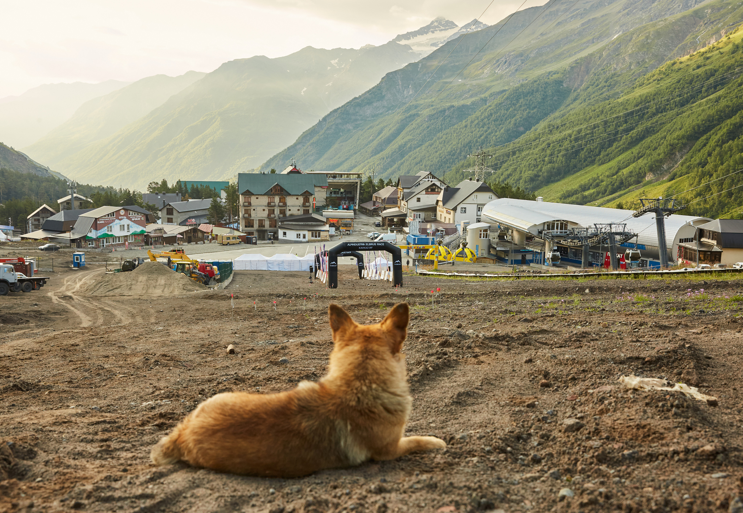Alpindustria Trail Series. Горный фотограф на Кавказе Никита Першин
