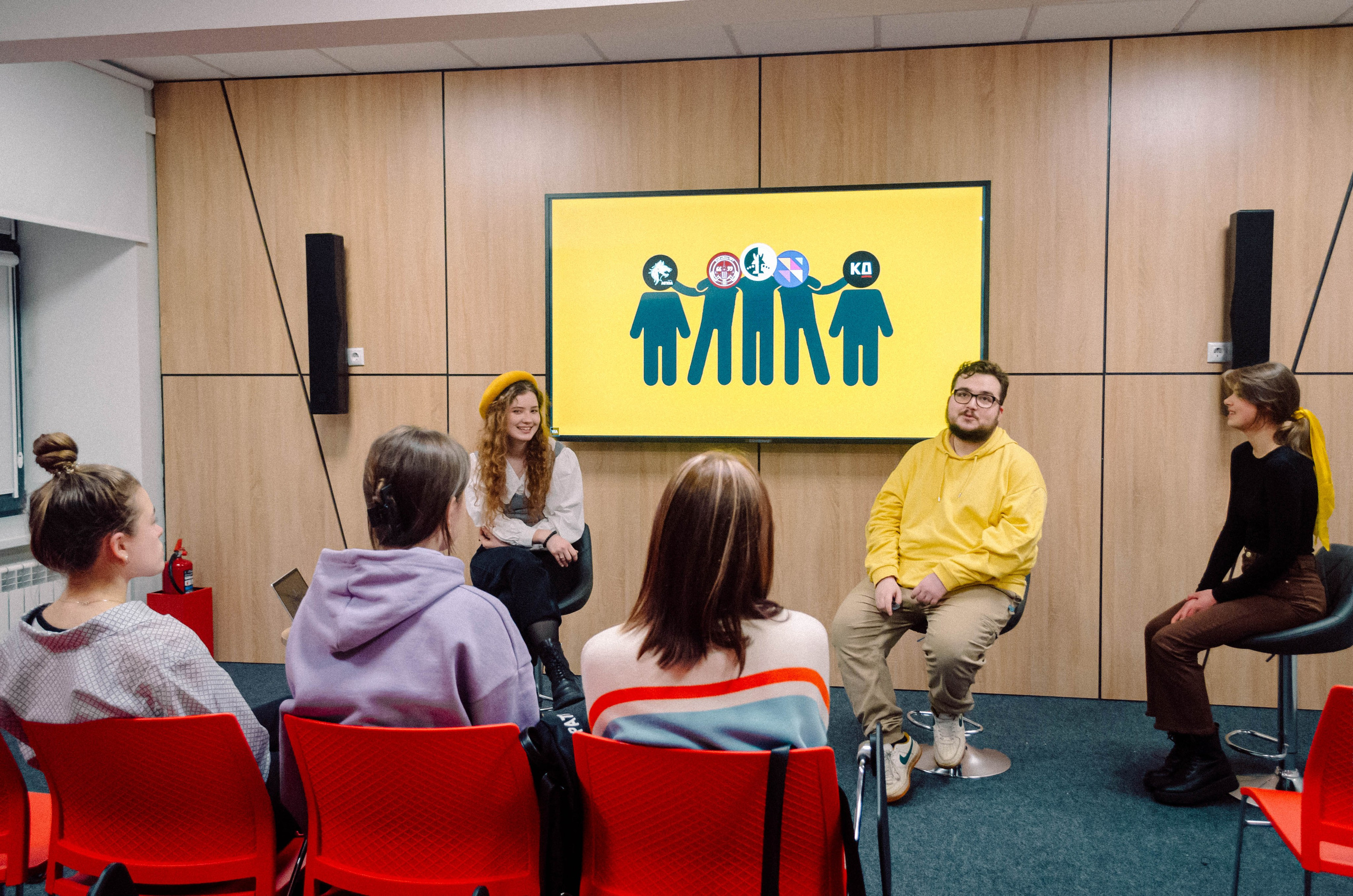 Презентация Клуба Дебатов МГПУ. Фотограф Валерия Пэун