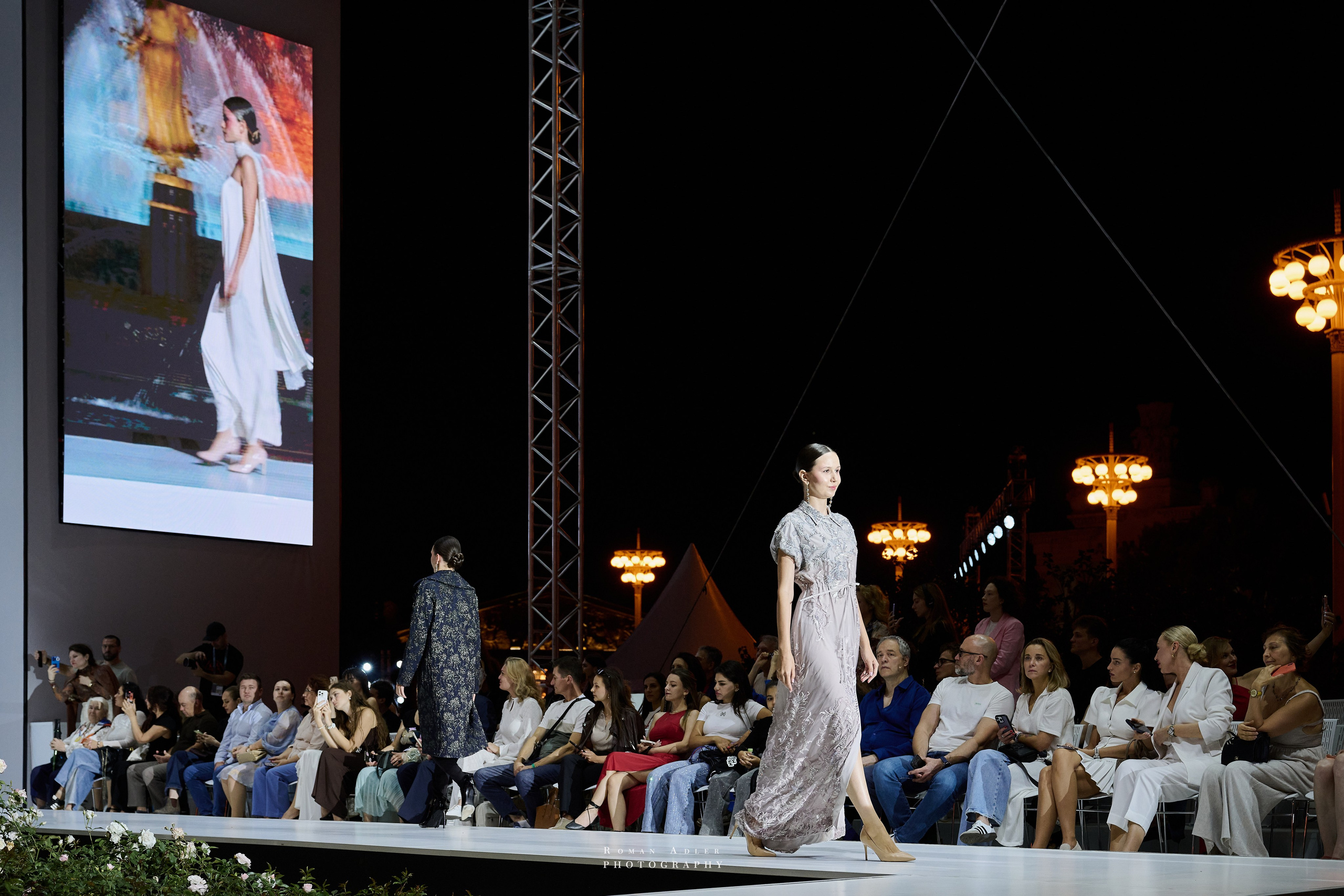 Московская неделя моды. Фотограф Роман Адлер