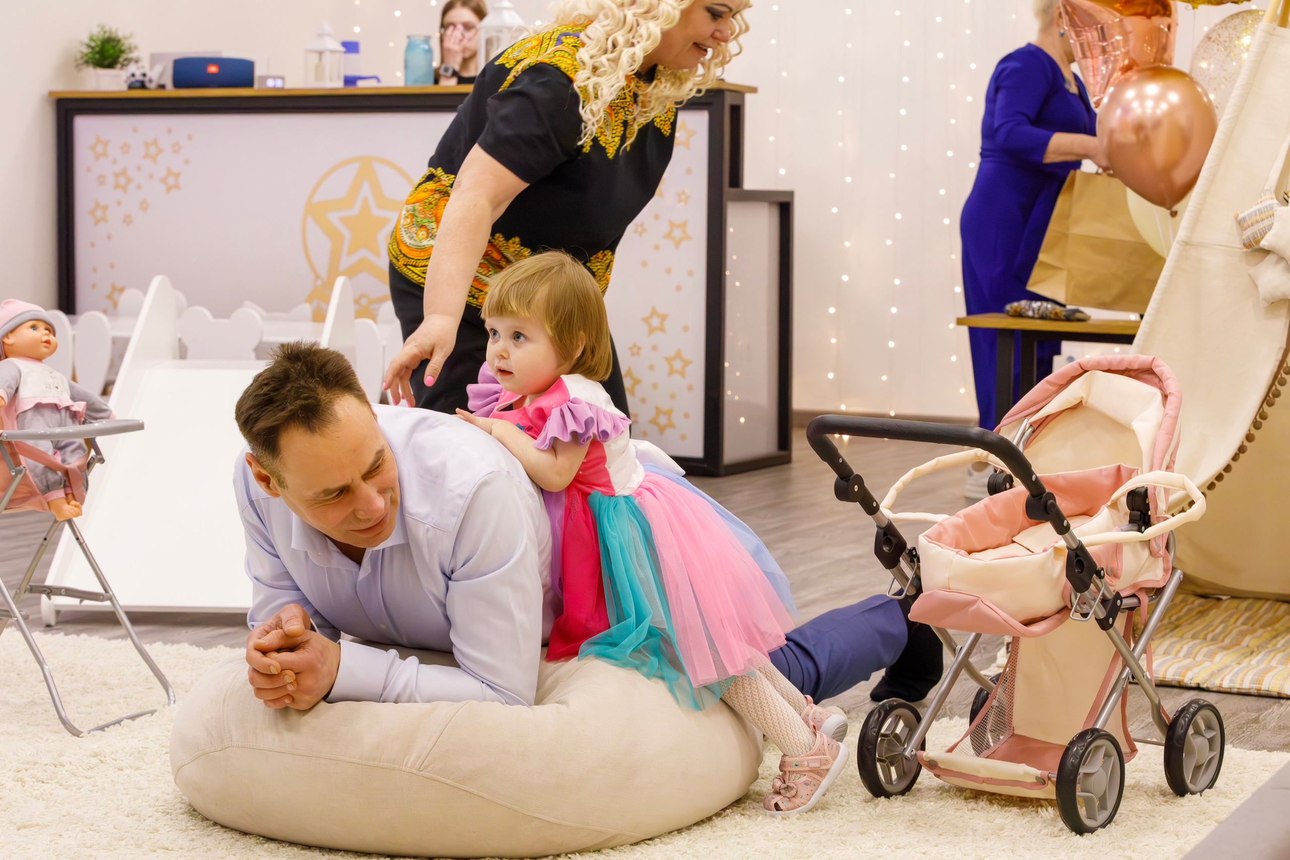 Ангелиночке 2 годика. Фотограф Андрей Гузеев