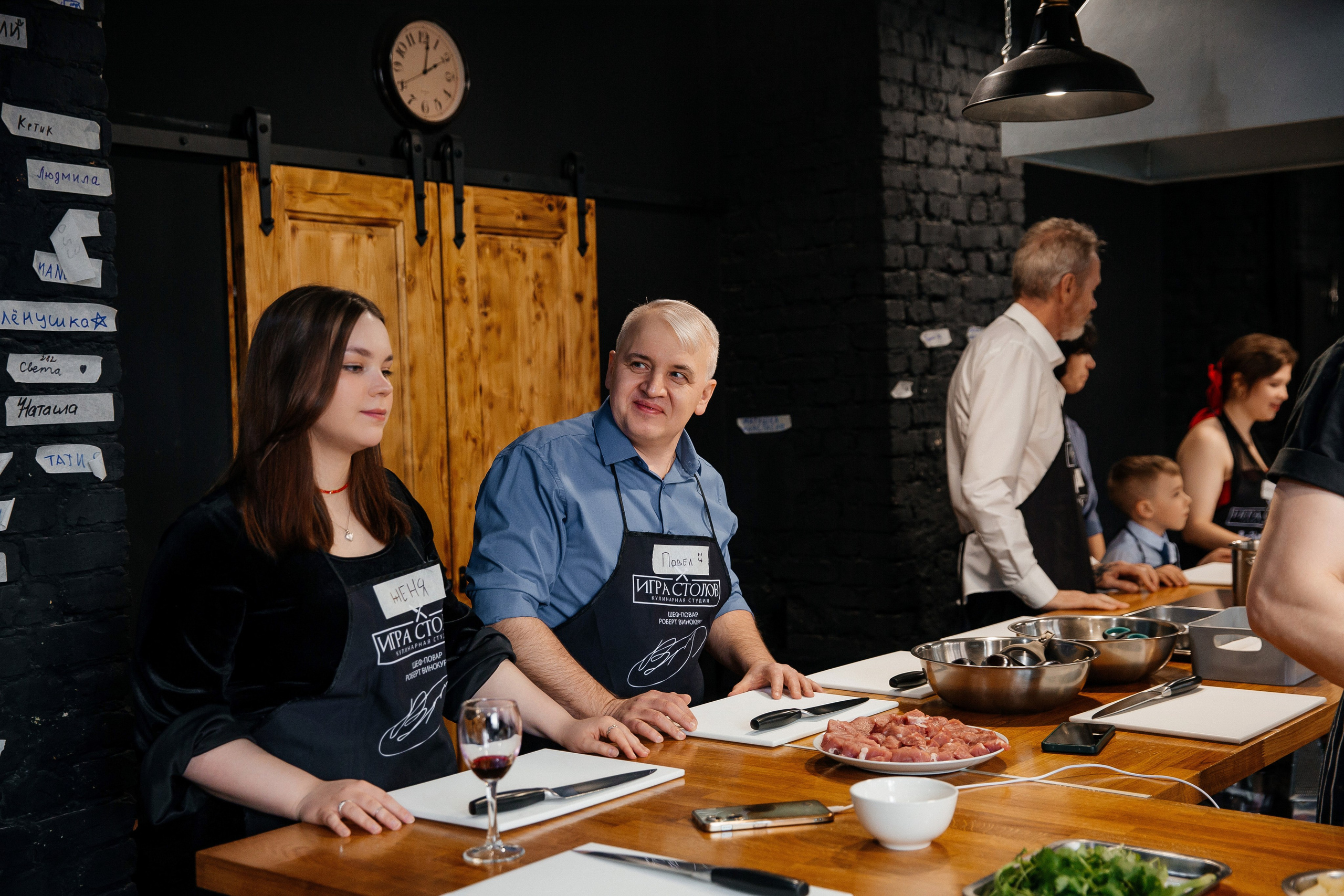 Первый ЗАГС и Фотосессия на Витебском в апреле. Свадебный фотограф в Санкт-Петербурге Вика Стукачева