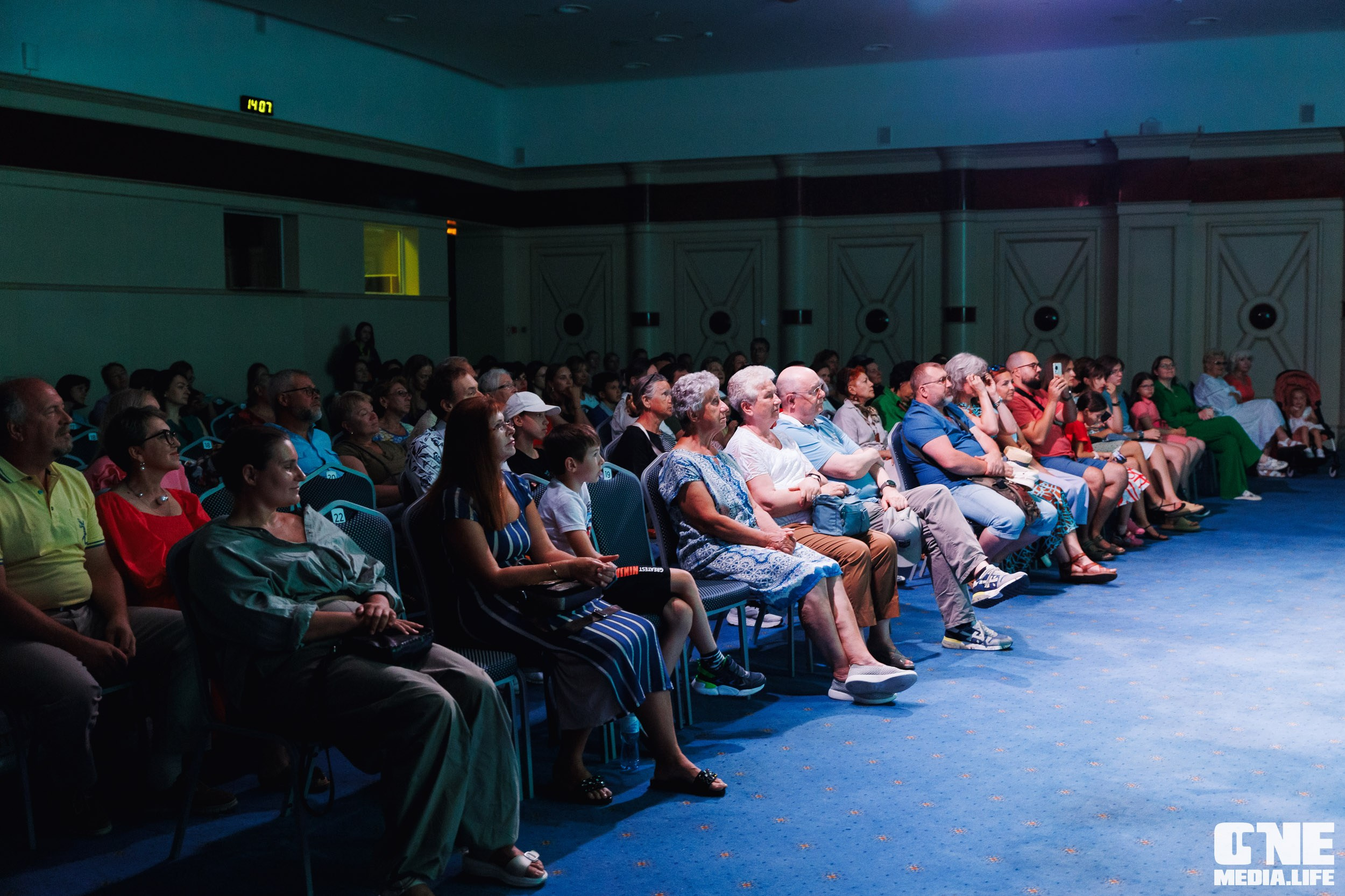 Фоторепортаж из Янтарь Холла. One Media Life: фоторепортажи, фотоотчеты с мероприятий и заведений