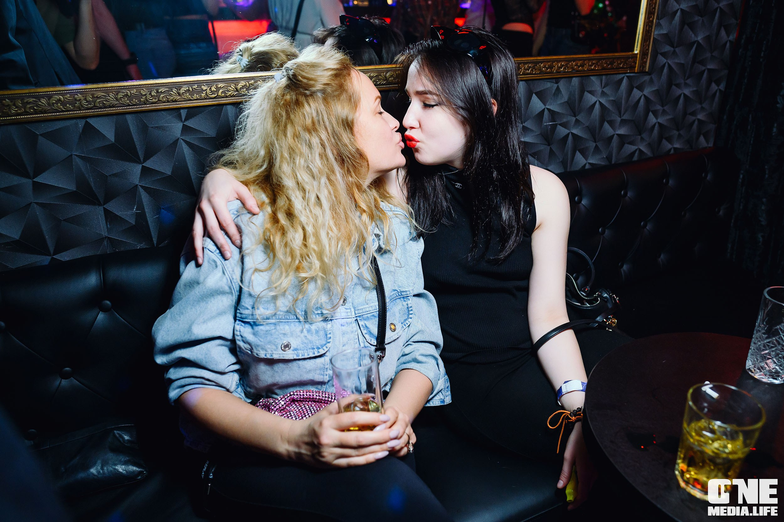 День Рождения SECRET.BARa. One Media Life: фоторепортажи, фотоотчеты с мероприятий и заведений