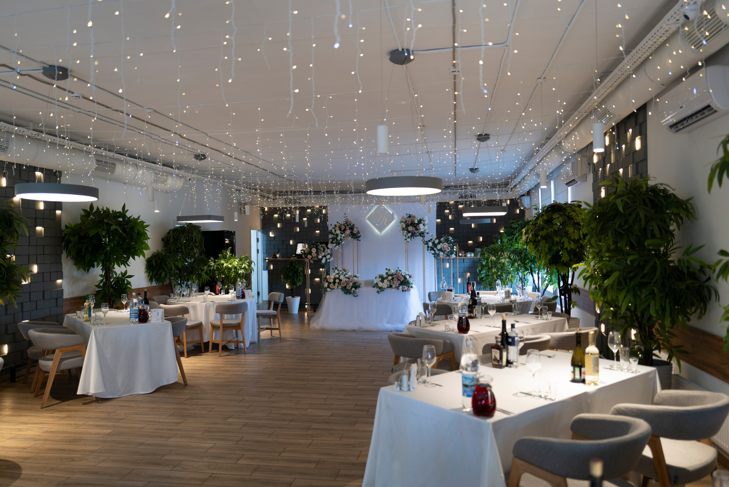 Рестораны. Maxon Magnusson